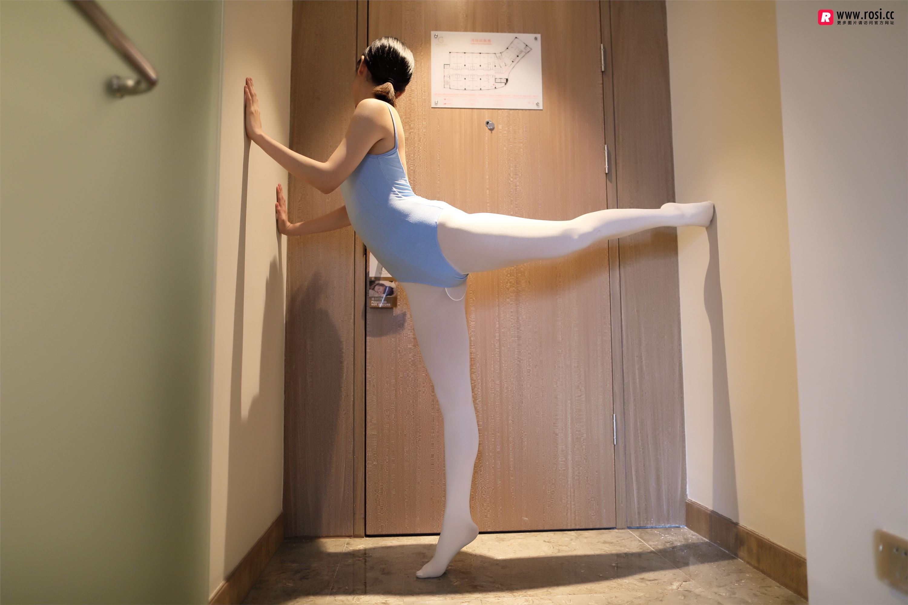 [ROSI写真集]艺学妹 2018-07-20 No.0010