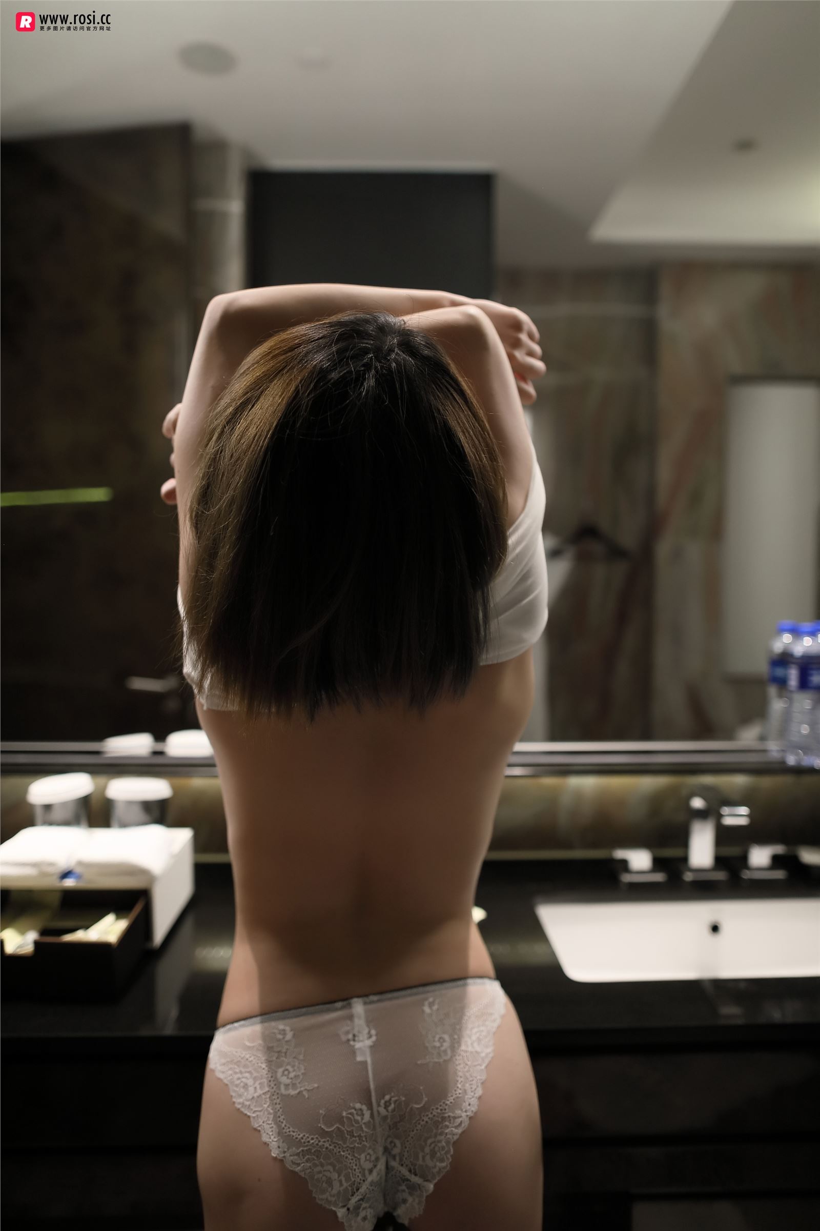 [ROSI写真] 2018.11.02 No.2522