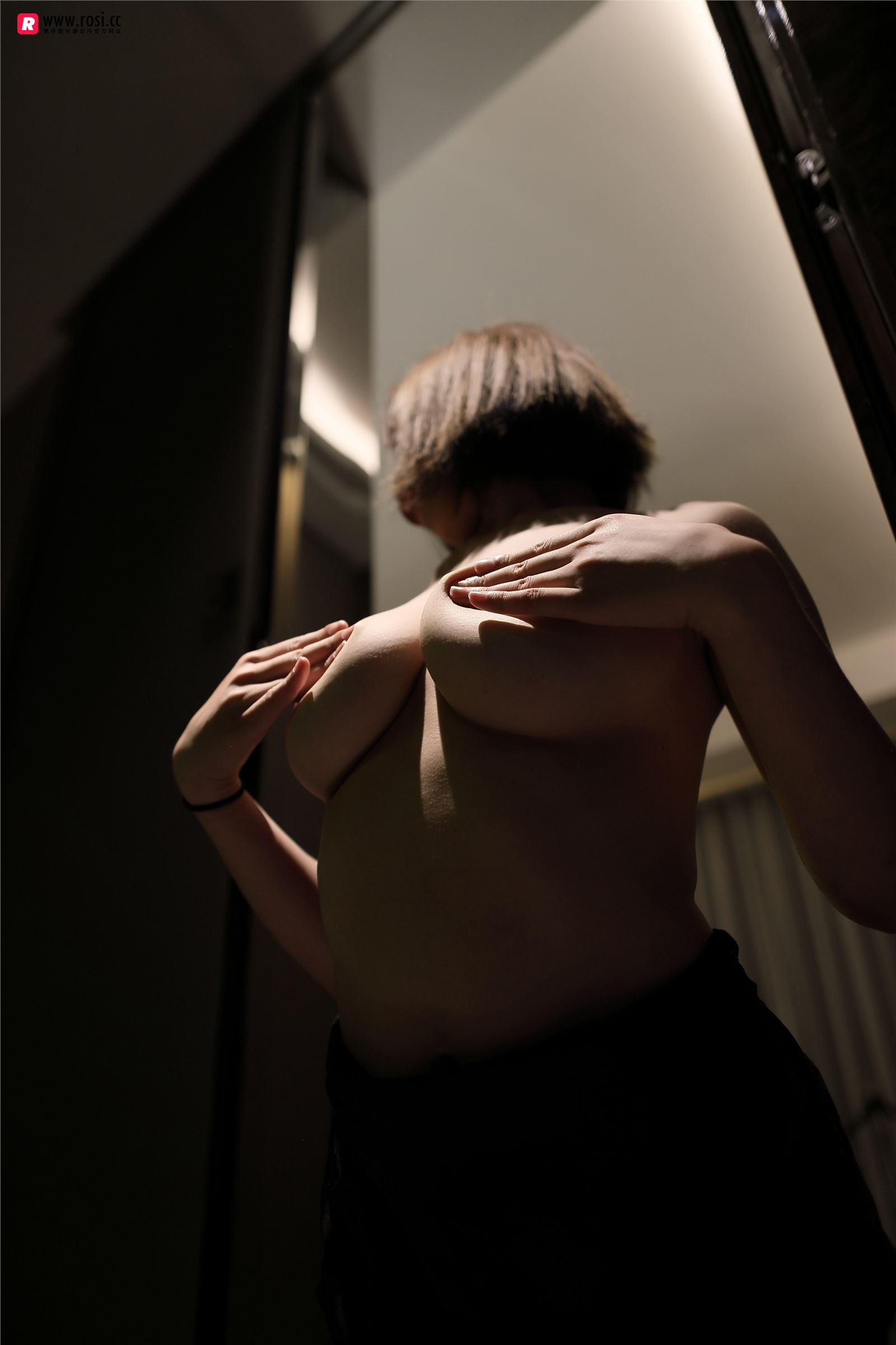 [ROSI写真] 2018.11.13 No.2533