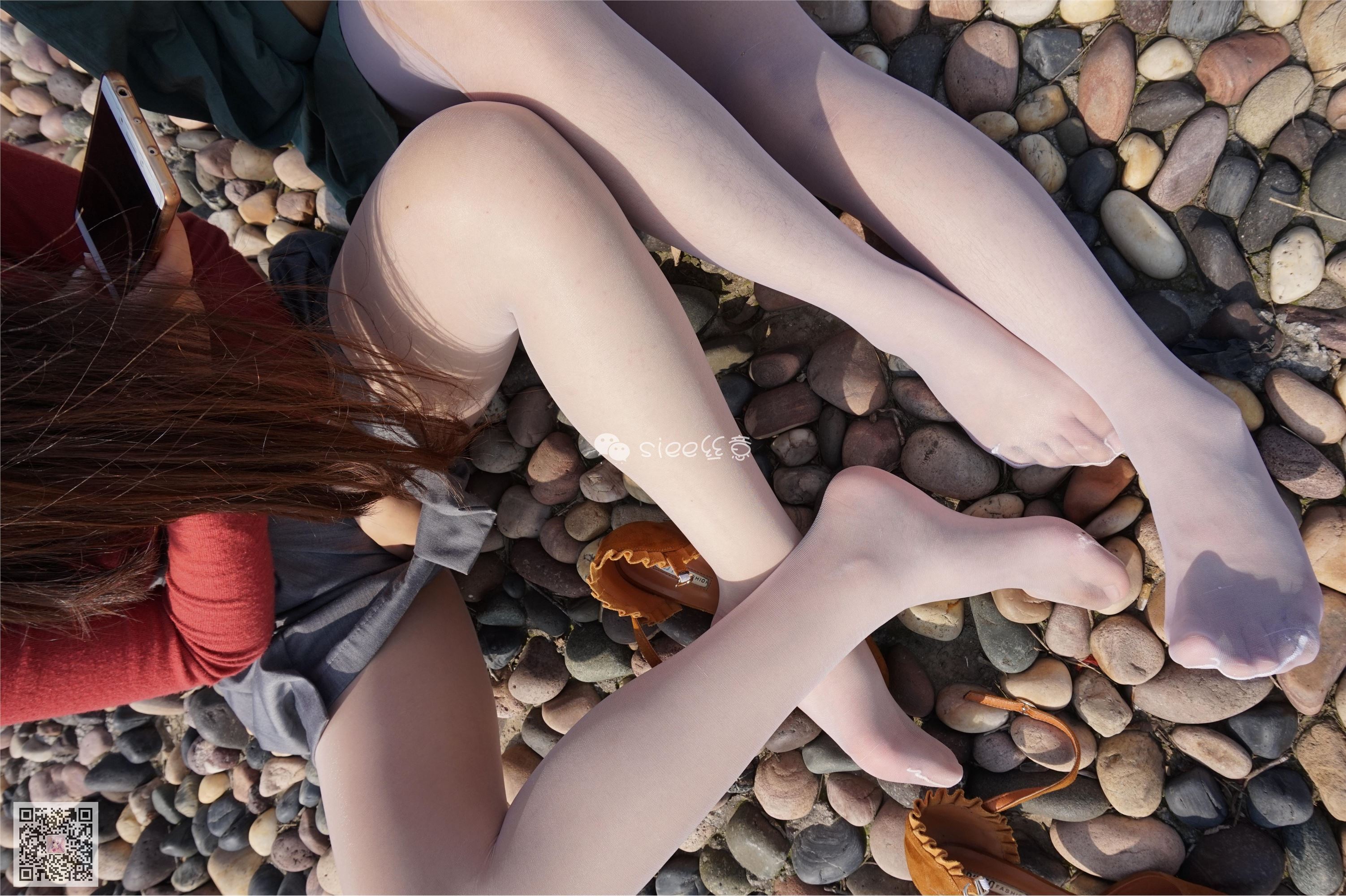 [SIEE丝意] No.004 鱼鱼&茹茹 湖边玩丝