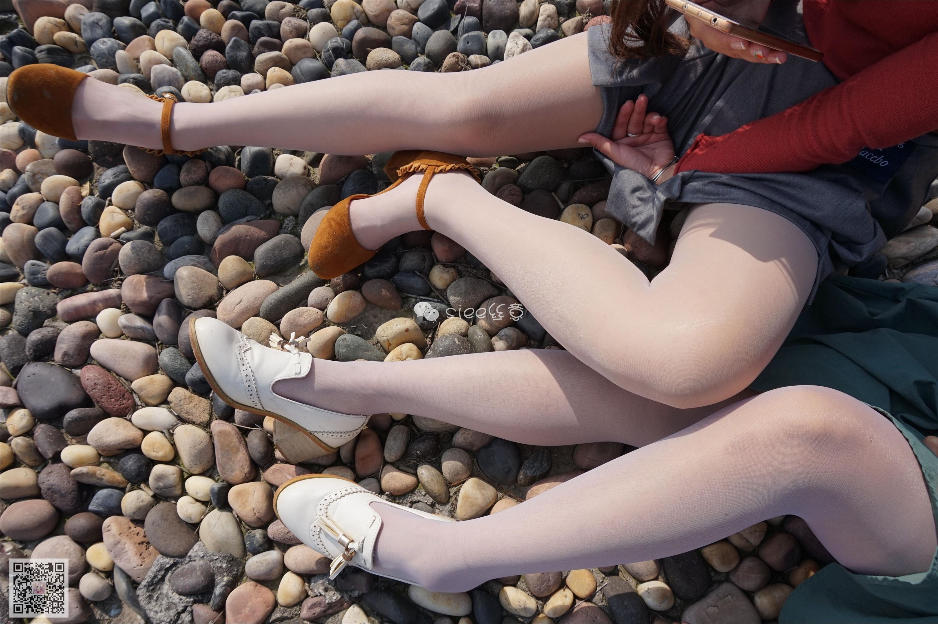 [SIEE丝意] No.004 鱼鱼&茹茹 湖边玩丝