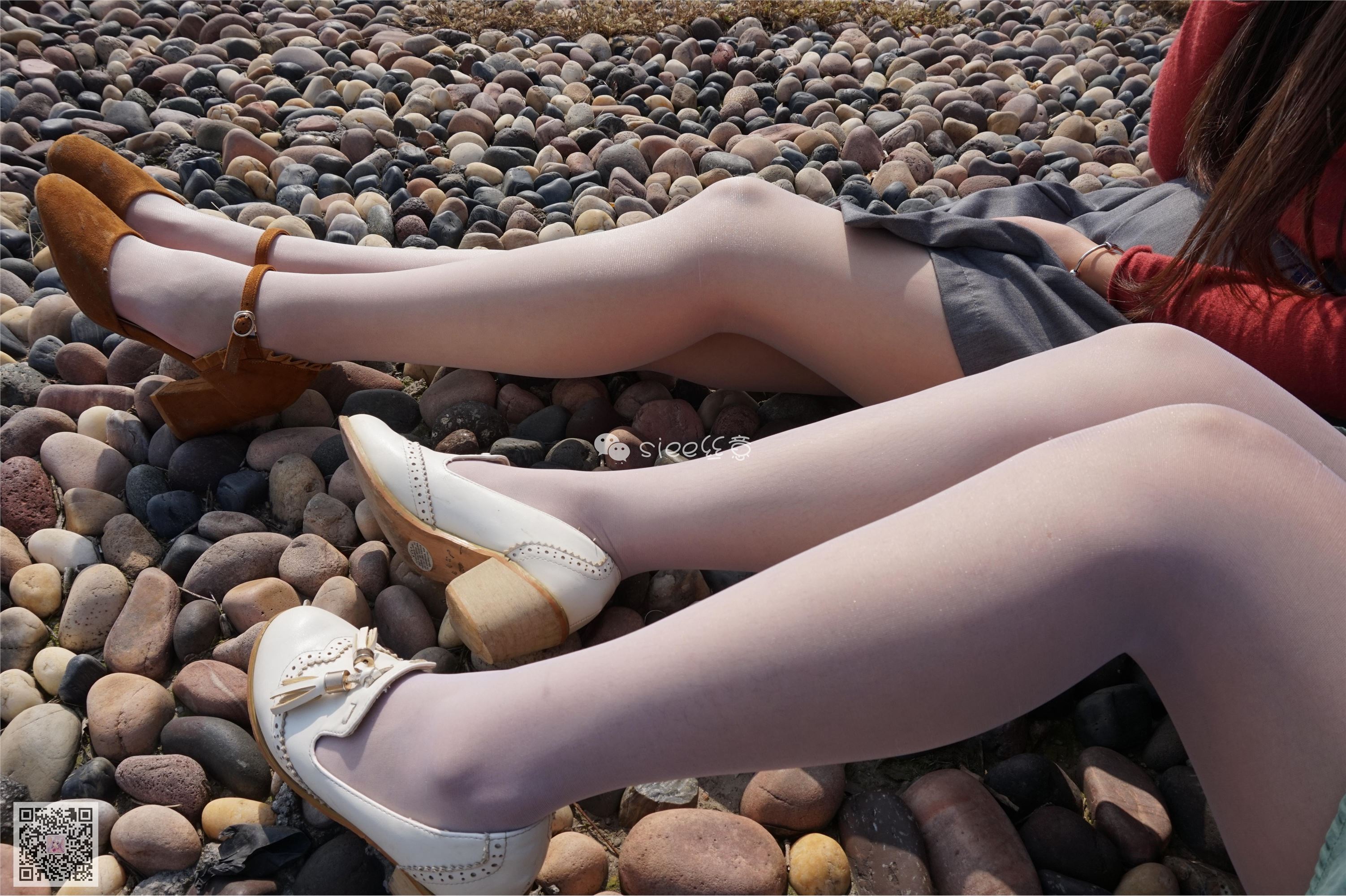 [SIEE丝意] No.004 鱼鱼&茹茹 湖边玩丝