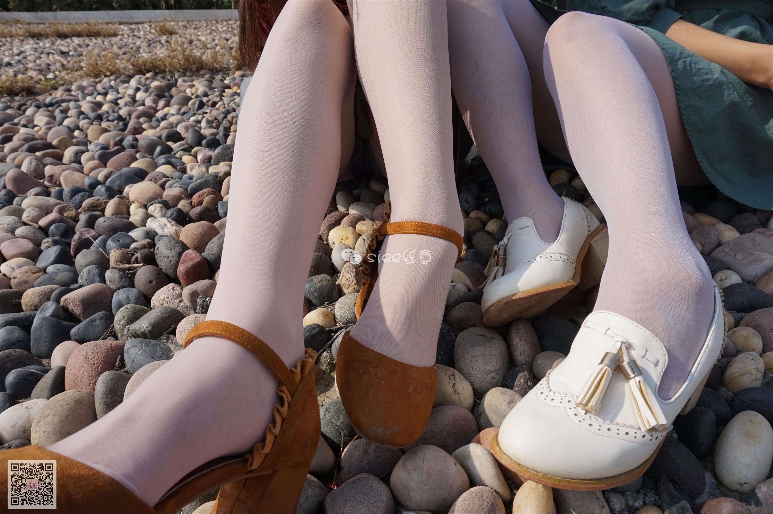 [SIEE丝意] No.004 鱼鱼&茹茹 湖边玩丝