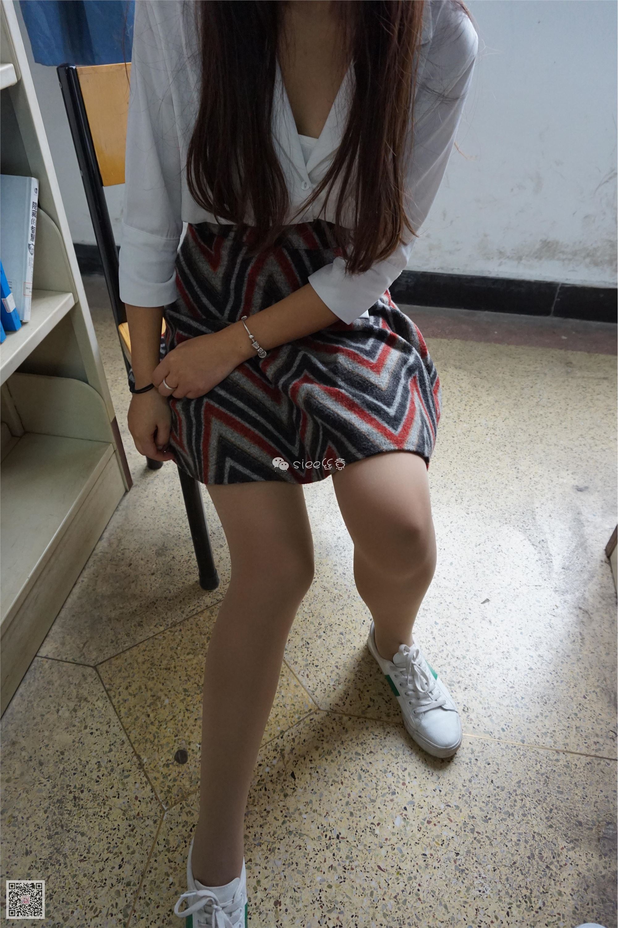 [SIEE丝意] No.005 鱼鱼 图书馆