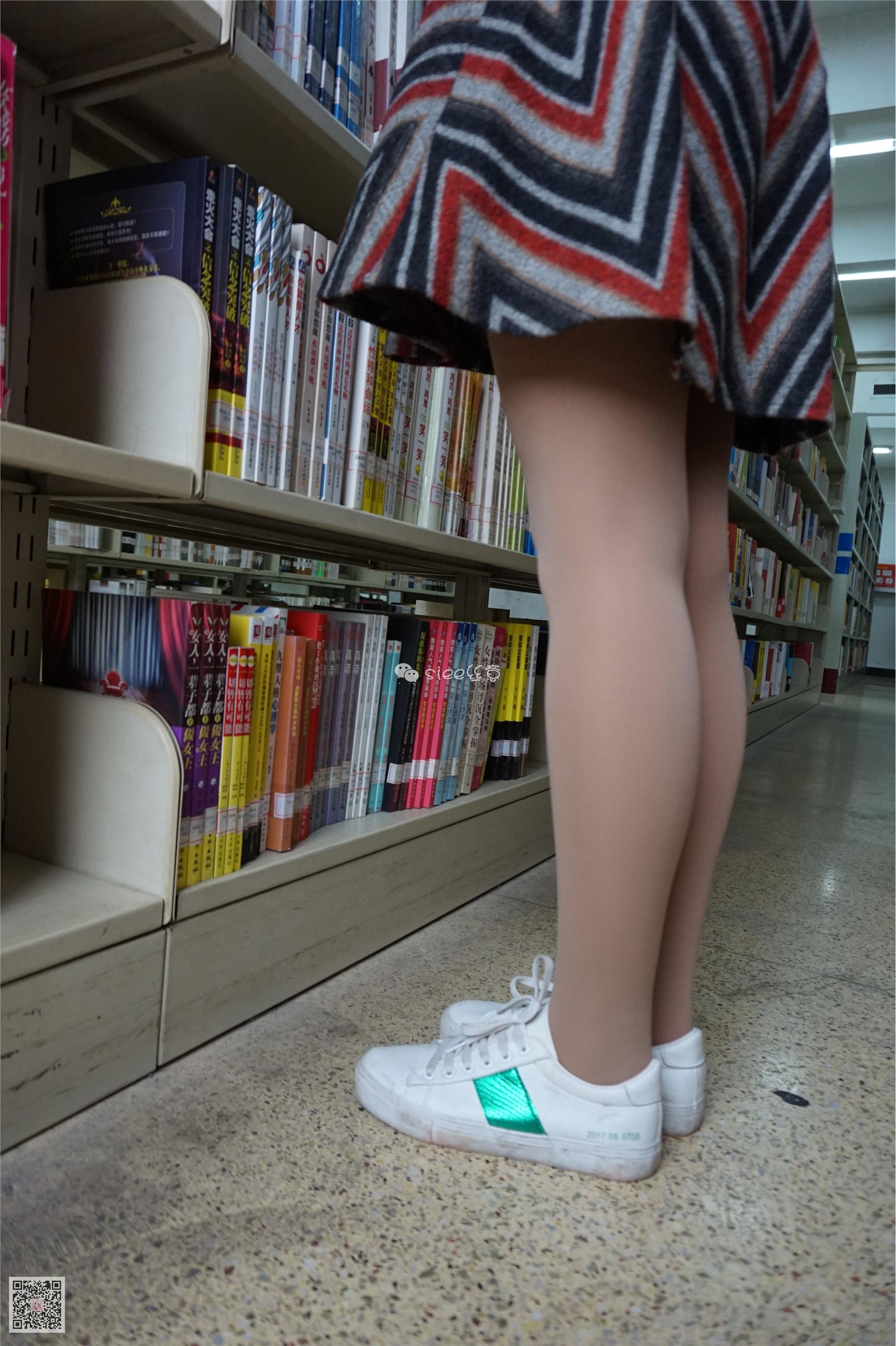 [SIEE丝意] No.005 鱼鱼 图书馆