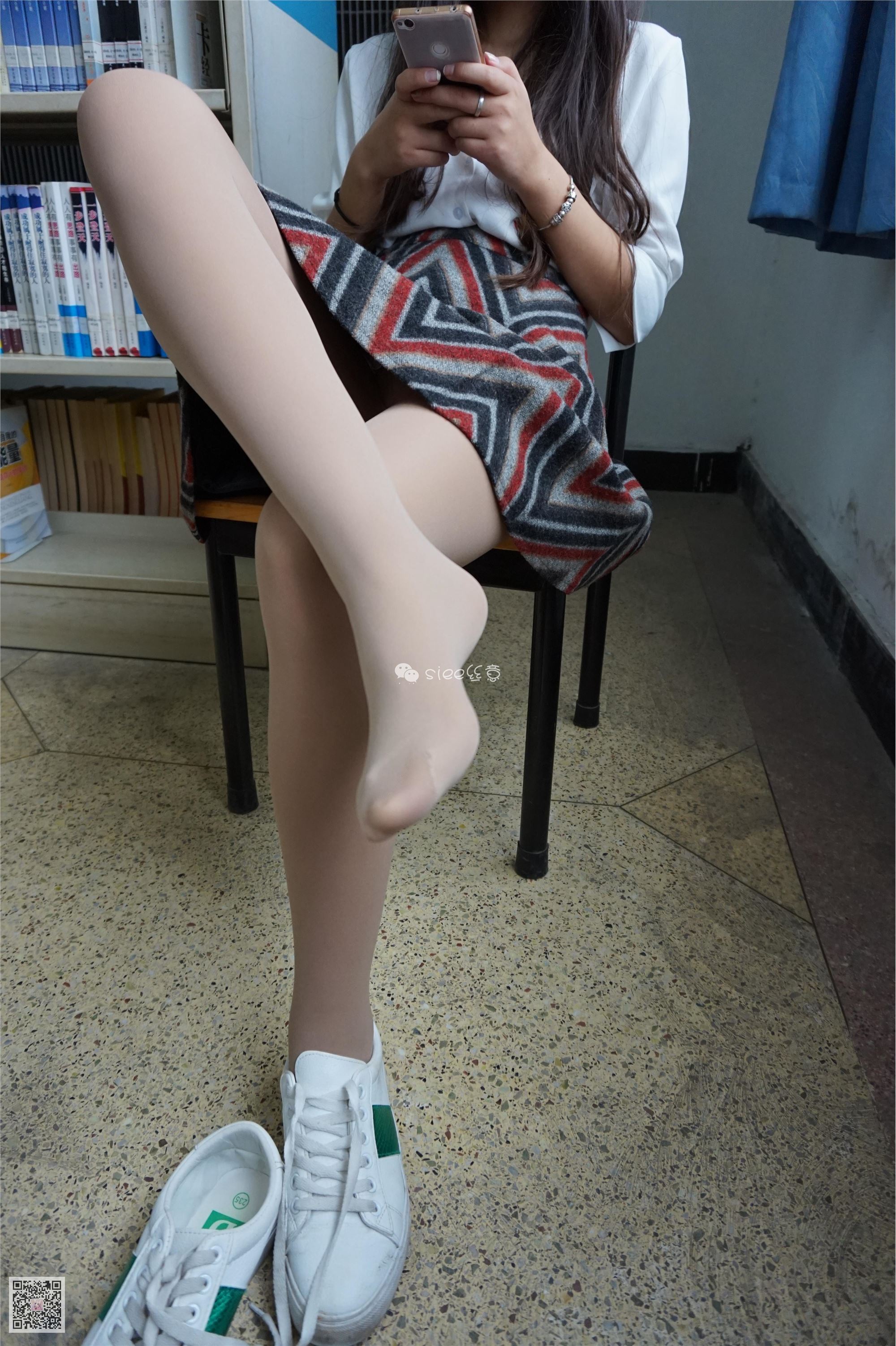 [SIEE丝意] No.005 鱼鱼 图书馆