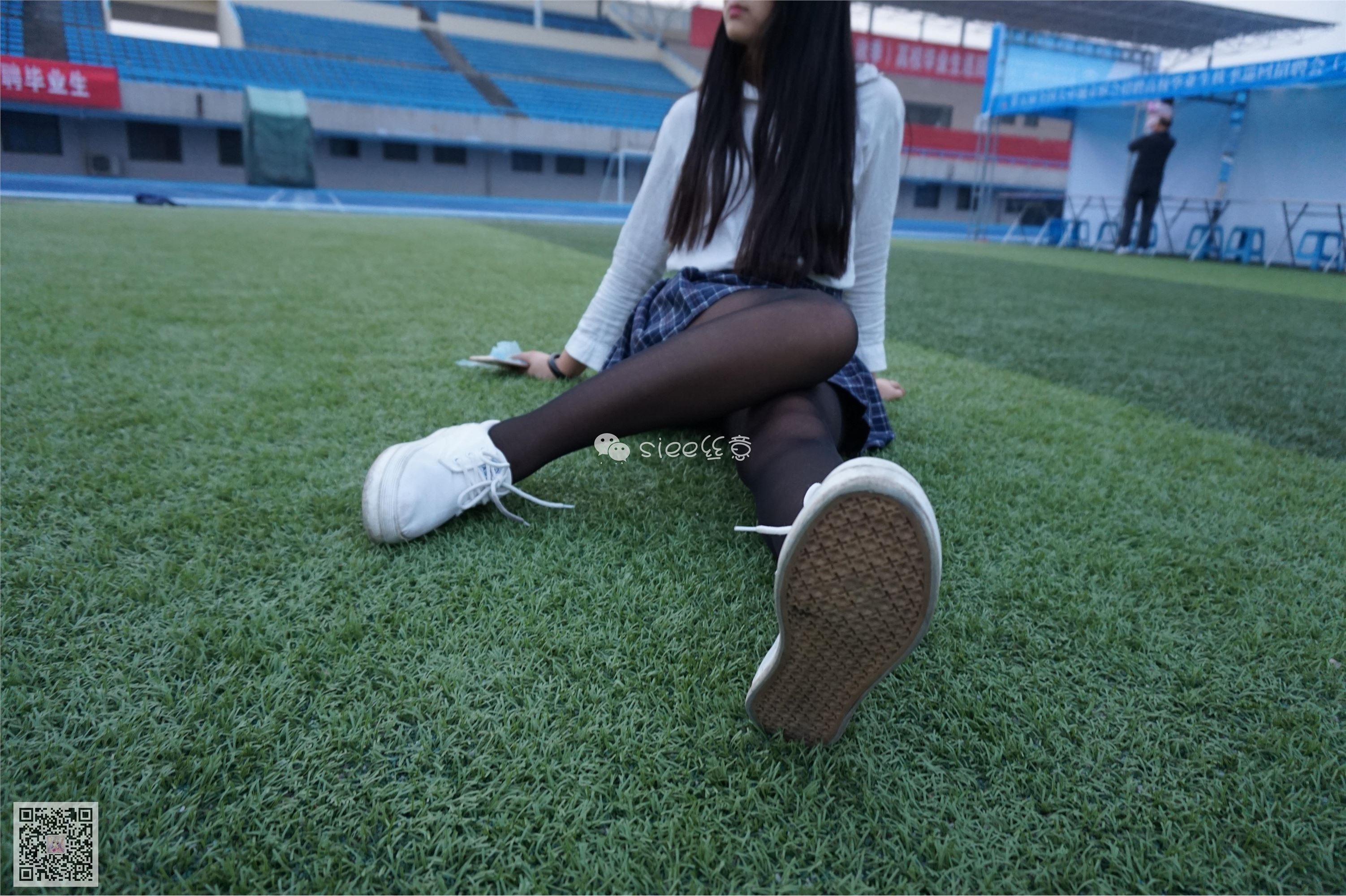 [SIEE丝意] No.006 曦曦 操场黑丝