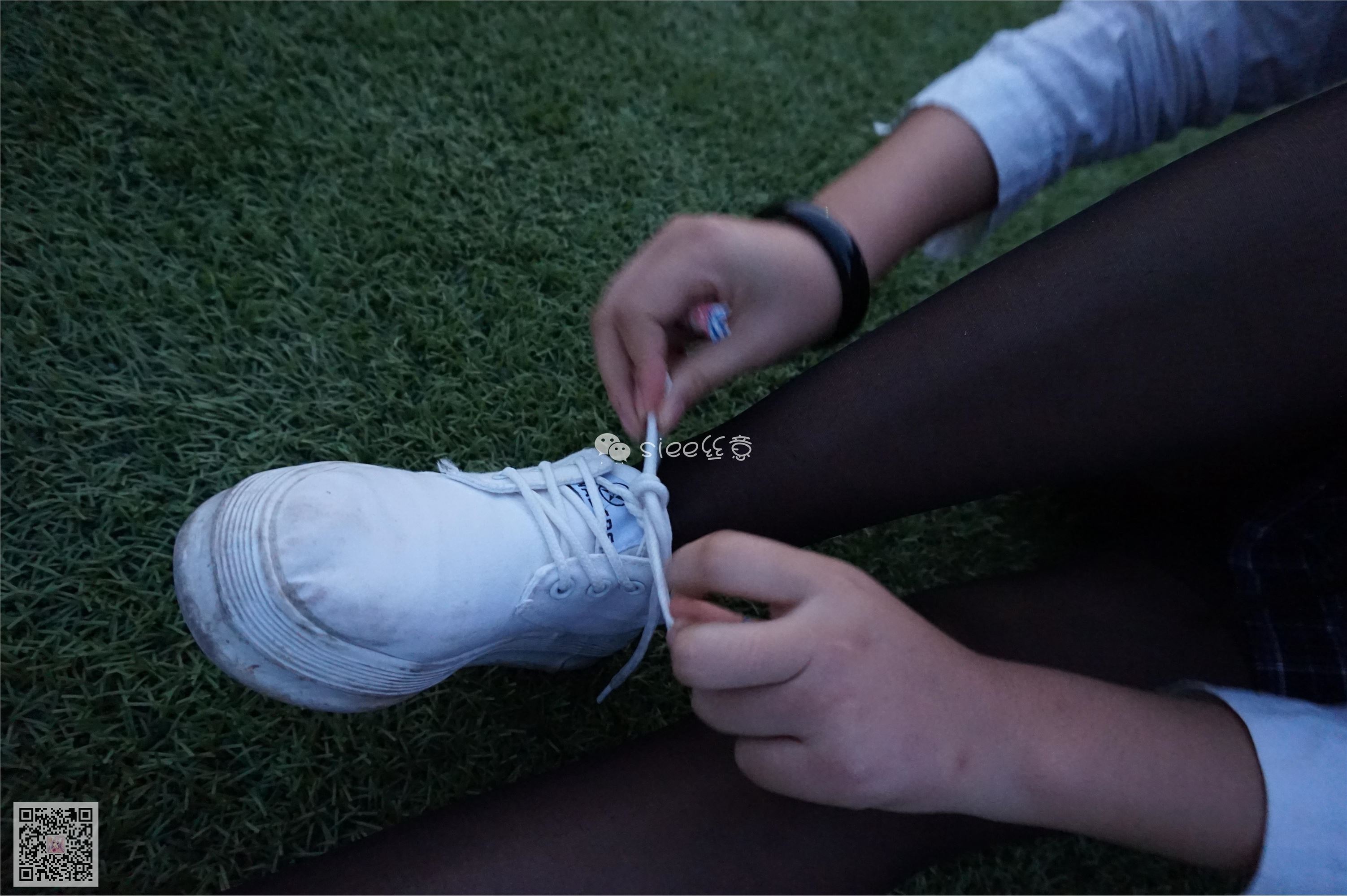 [SIEE丝意] No.006 曦曦 操场黑丝