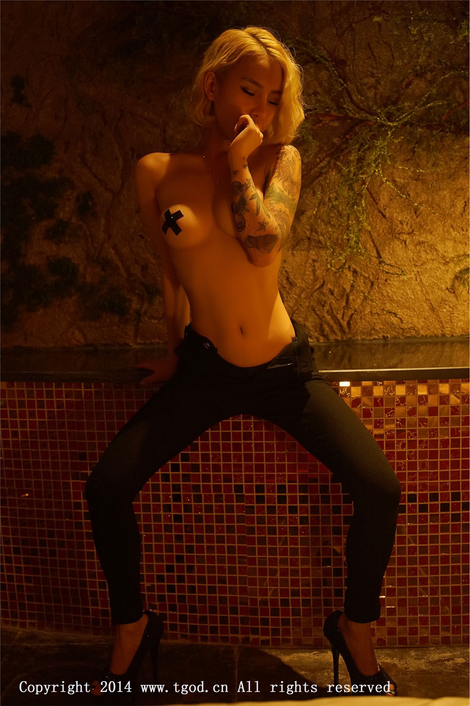 [TGOD推女神]2015-11-17 山口组扛把子shitt 帅气女神