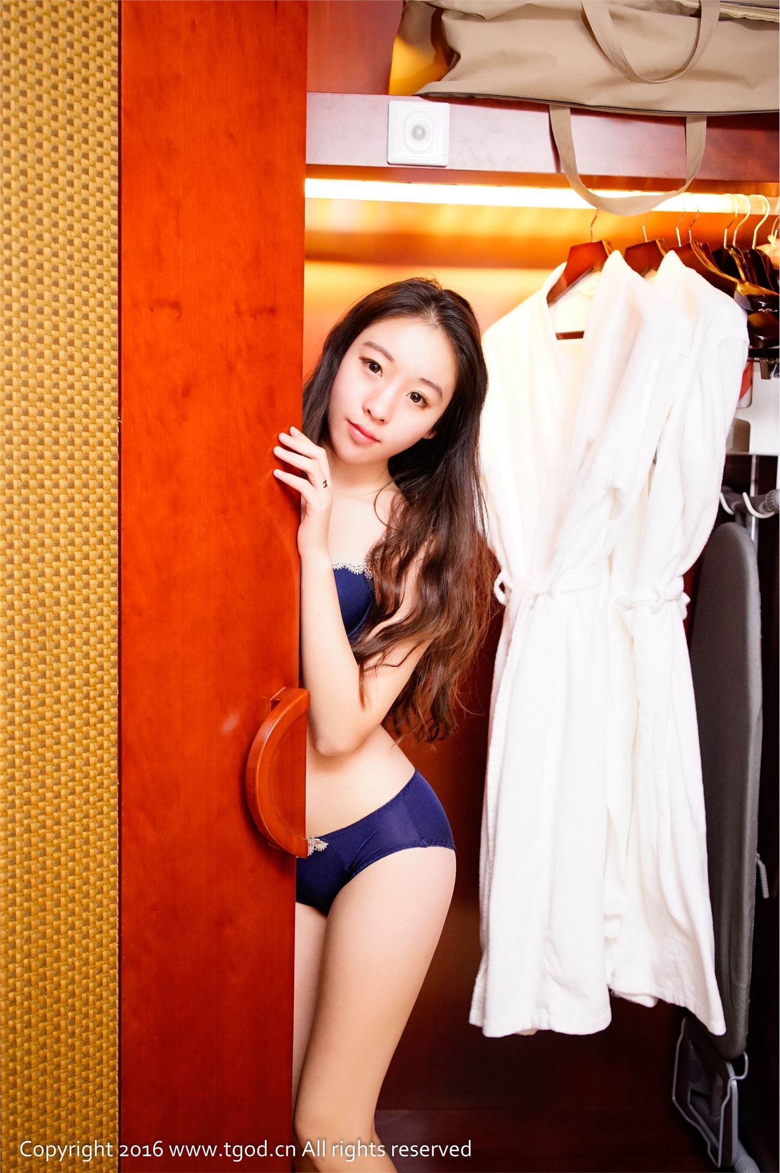 [TGOD推女神]2016-01-14 梓萱Crystal 御水温泉旅拍  第三刊