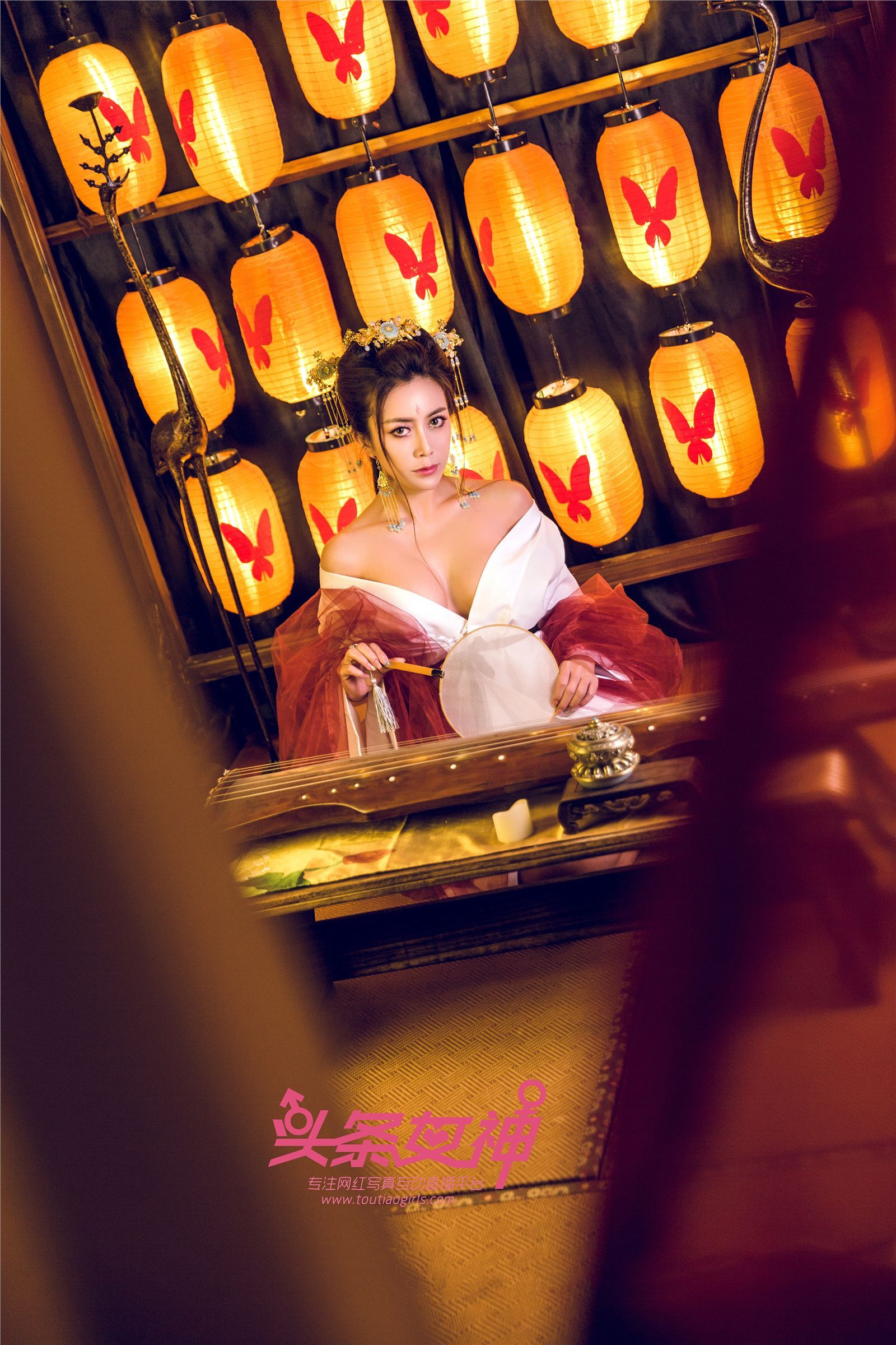 [TouTiao头条女神]2017.10.31 萱宸