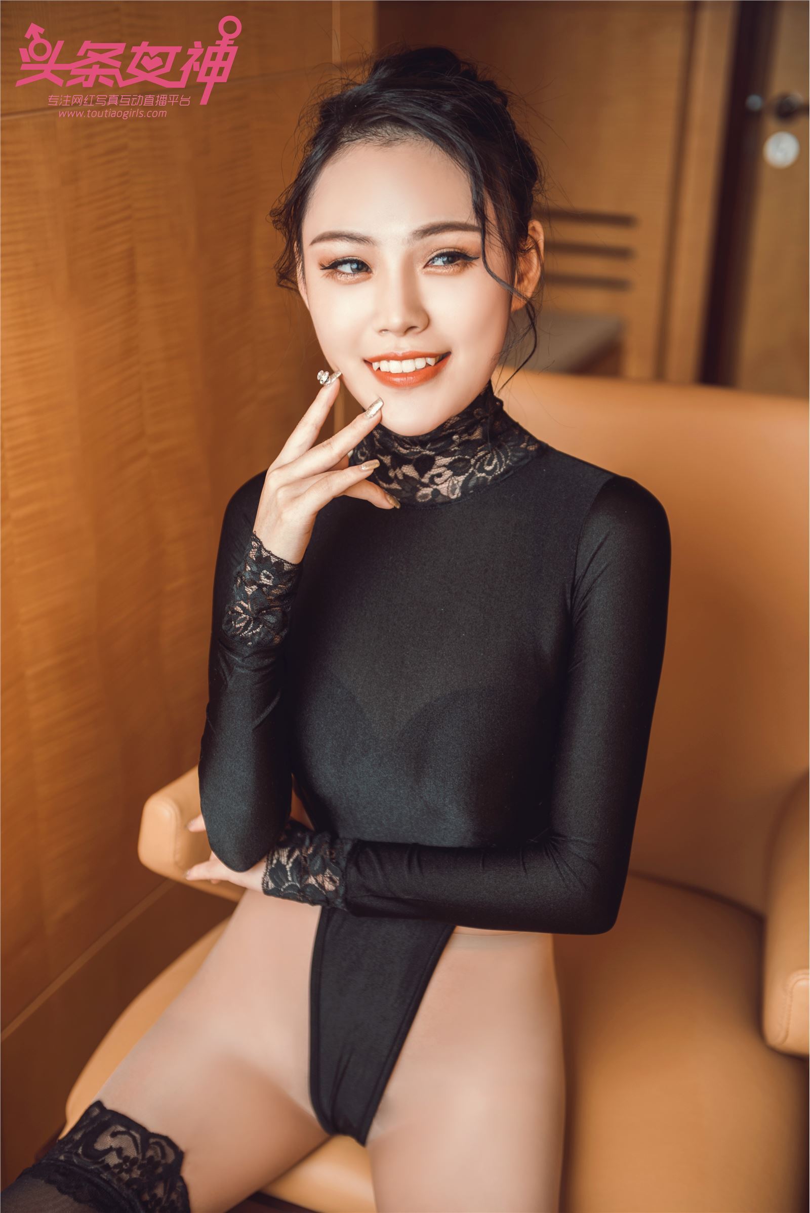 [TouTiao头条女神]2017.11.08 kitty