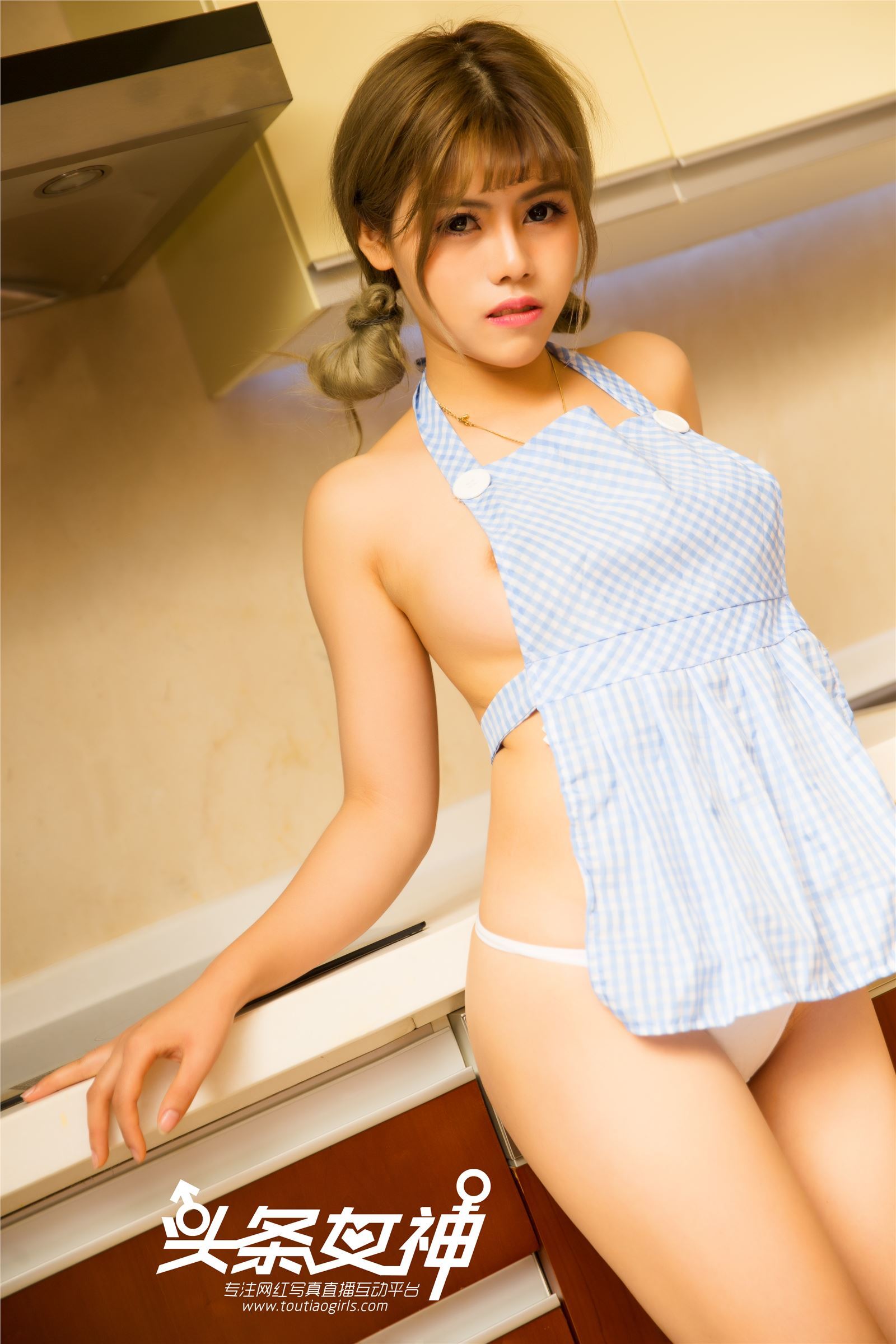 [TouTiao头条女神]2017.12.22 白甜