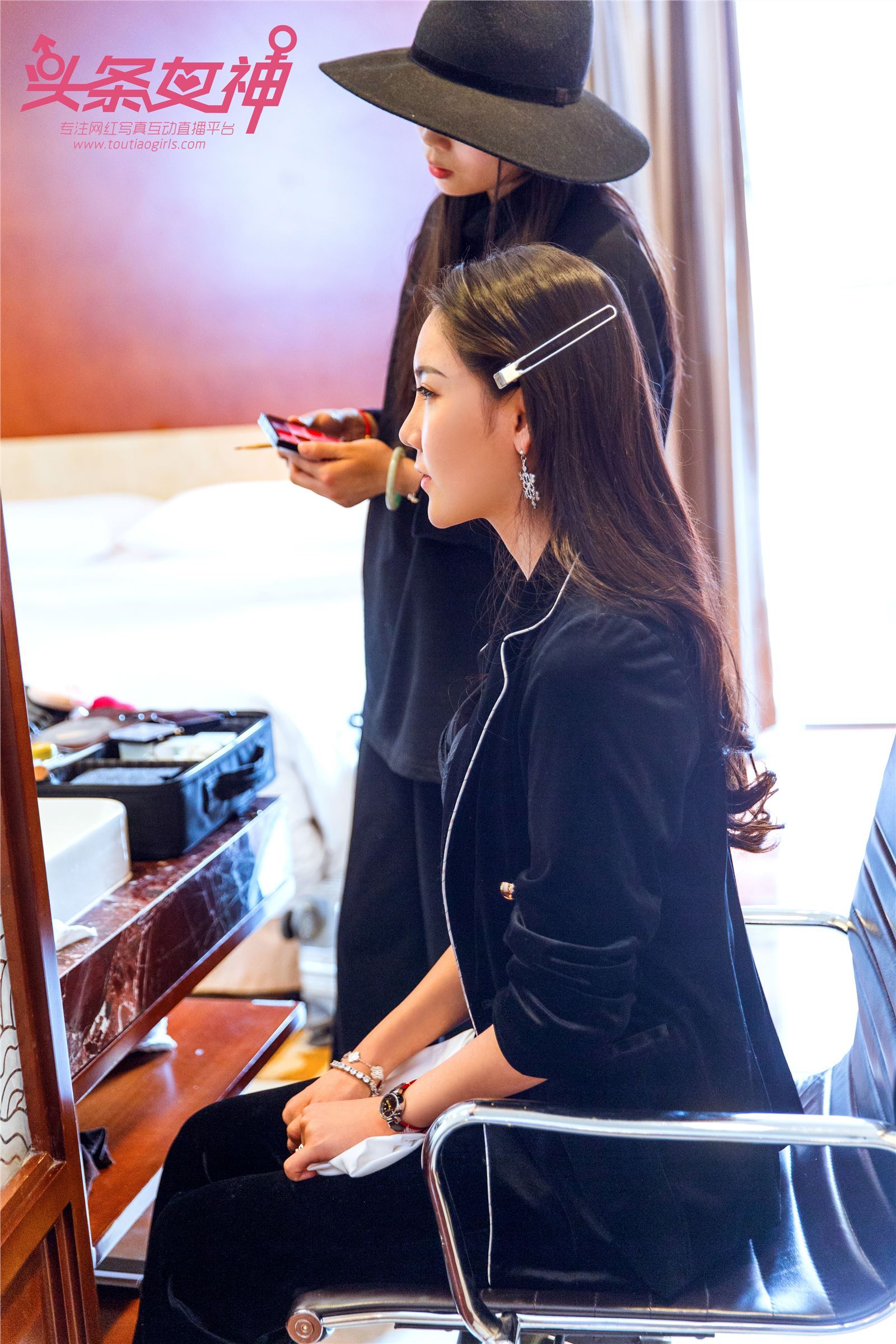 [TouTiao头条女神] 2018.04.24 女神厨房冯雪娇