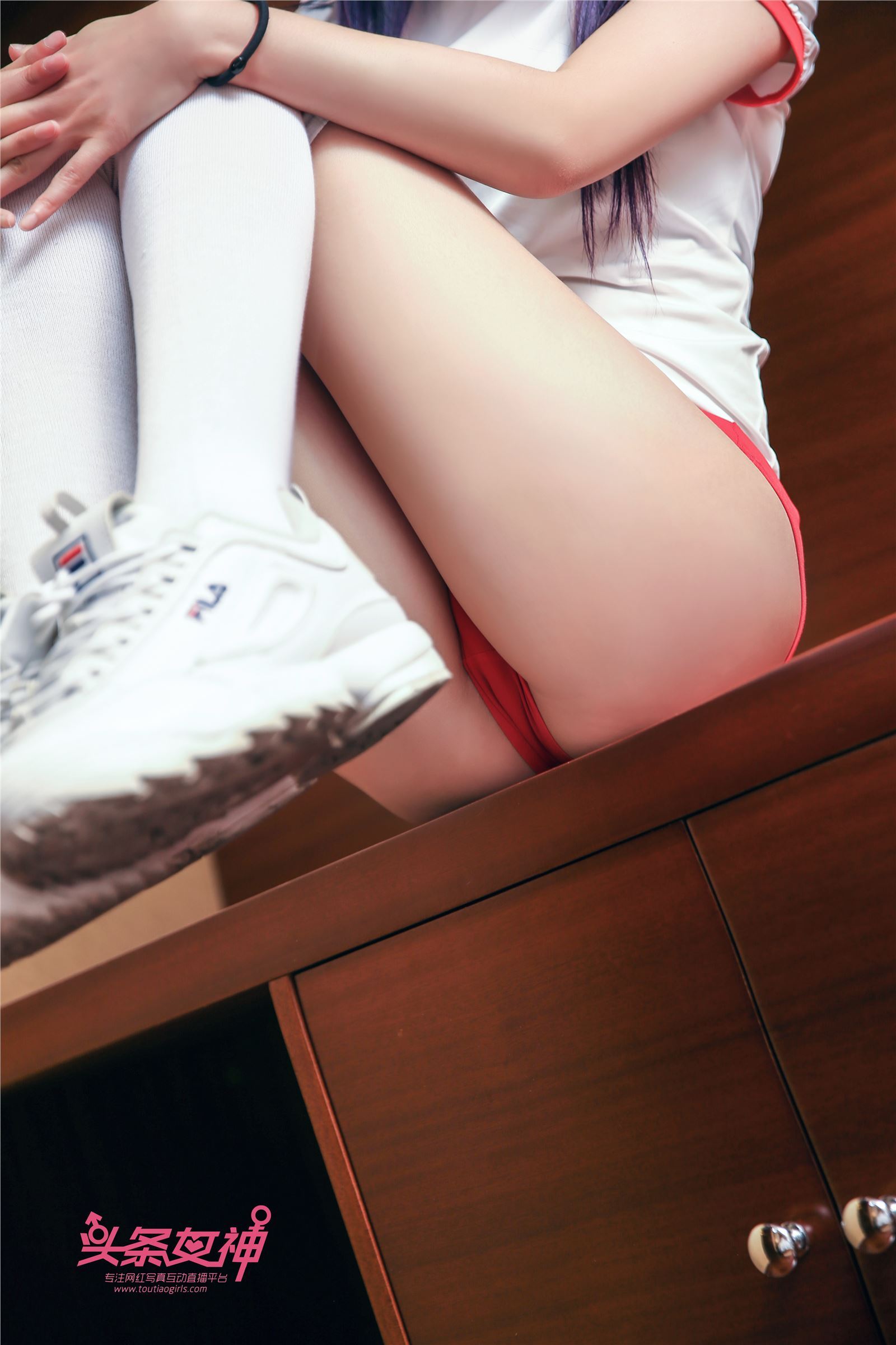 [TouTiao头条女神] 2018.05.31 米雪 金子同桌的你