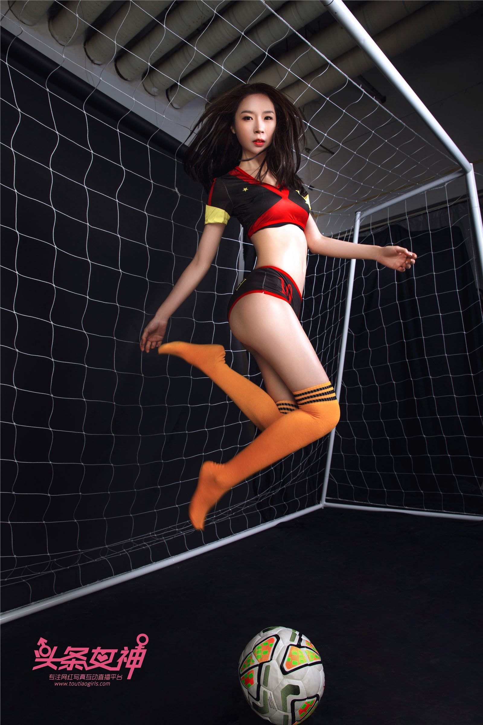 [TouTiao头条女神] 2018.06.09 梦心玥世界杯