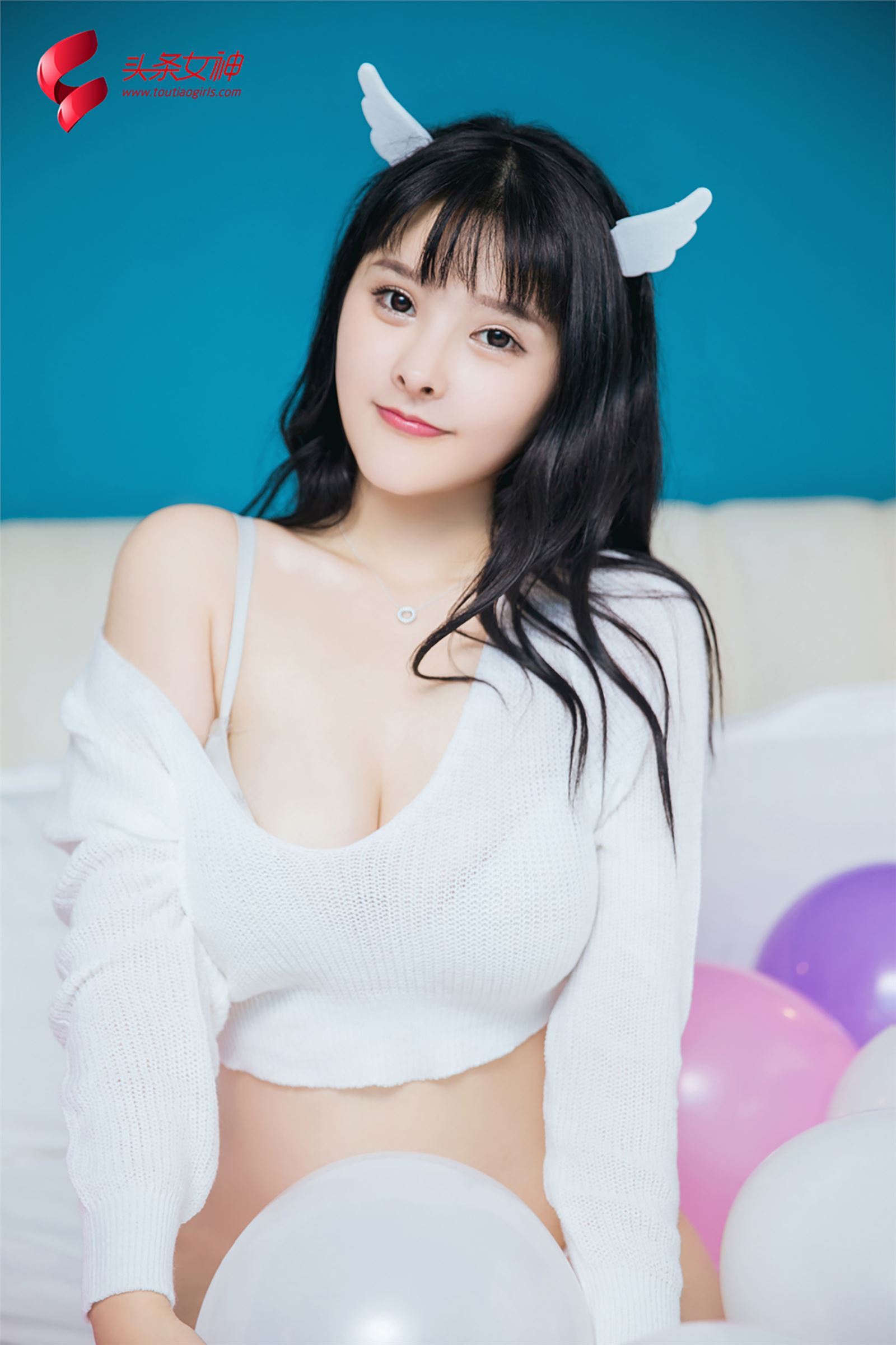 [TouTiao]头条女神 2018-12-21 杨漫妮