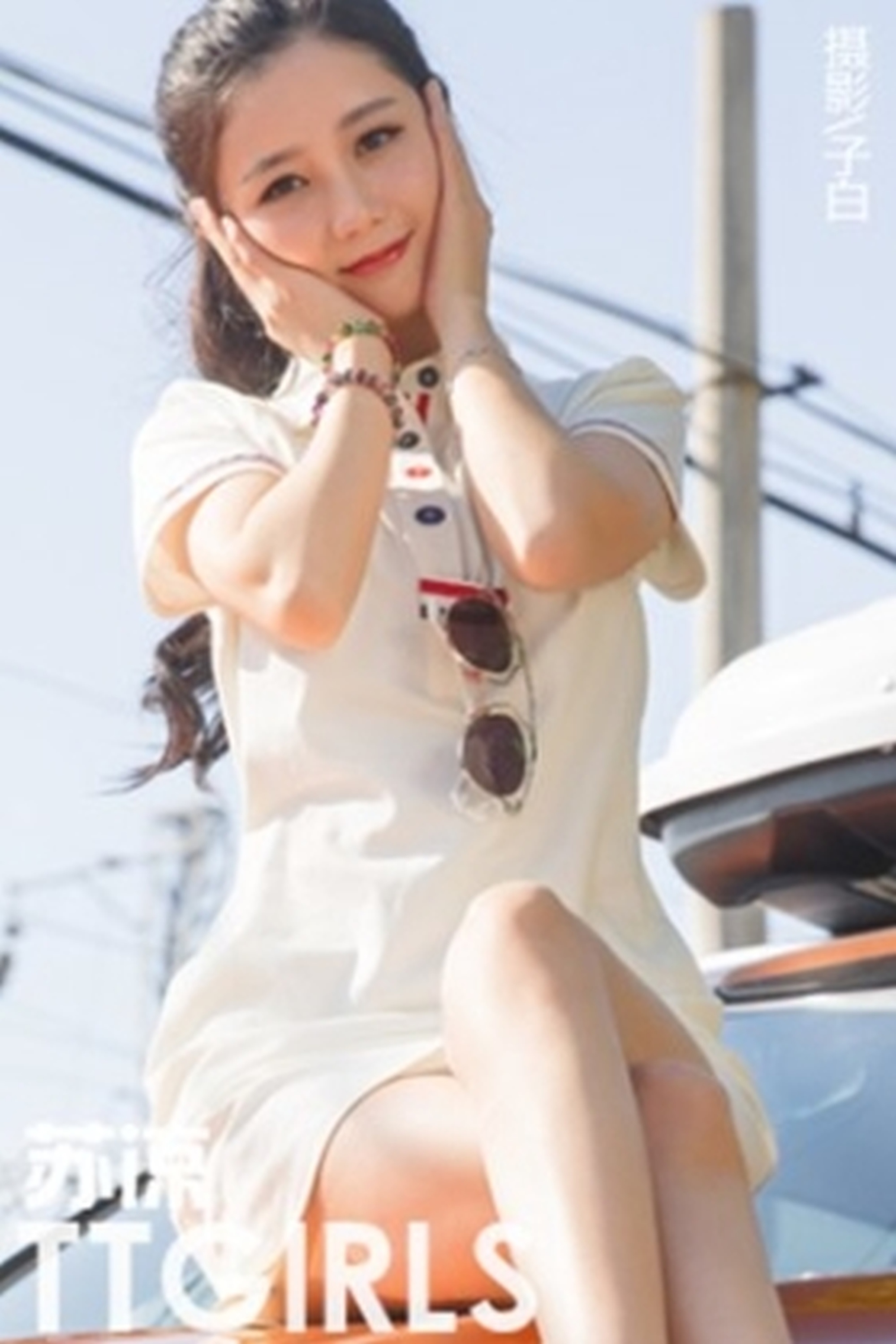 [TouTiao头条女神] 2019.01.10 苏凉 我是美丽小车模