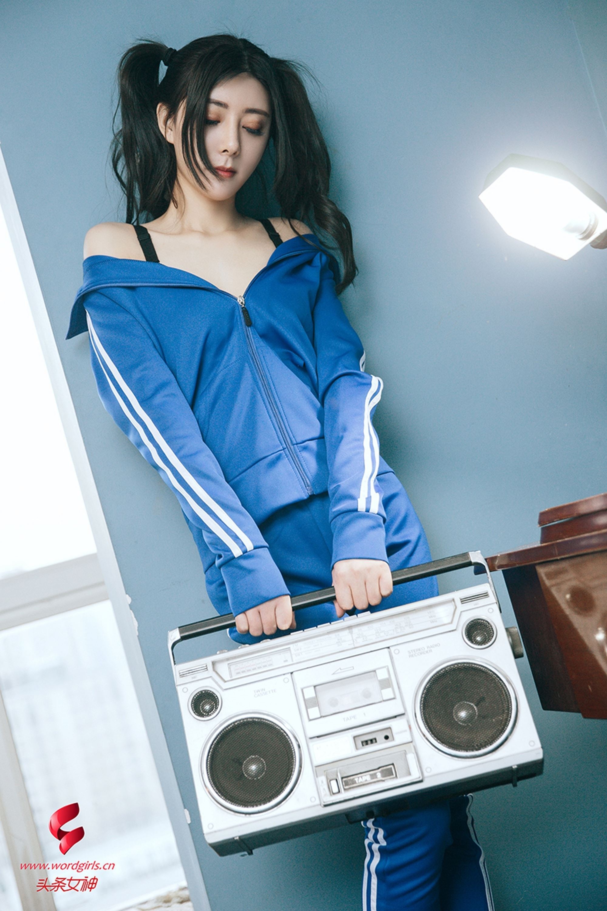 [TouTiao头条女神]2019.01.24 莫晓希