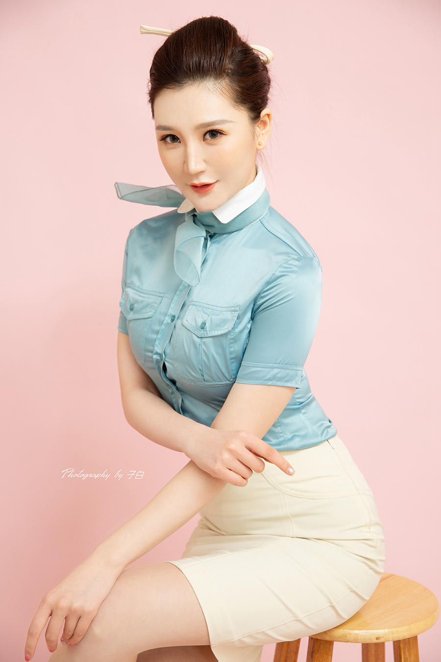 [TouTiao头条女神] 2019.04.01 COS大韩航空空姐