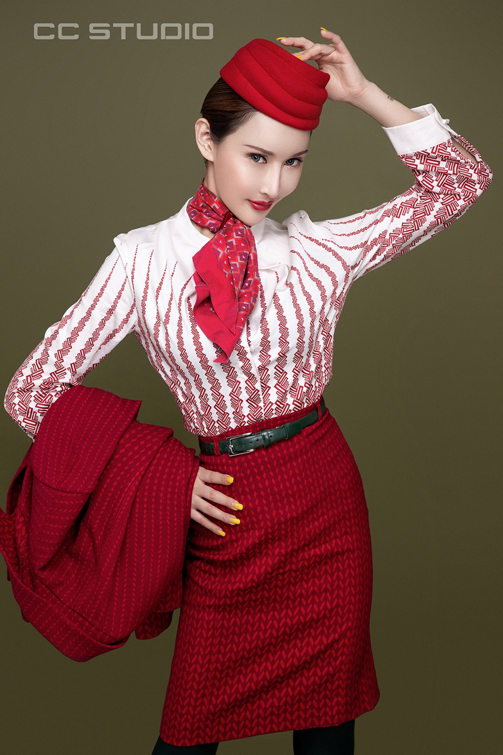 [TouTiao头条女神] 2019.05.12 曼苏拉娜 小时候的梦想是做一名空姐