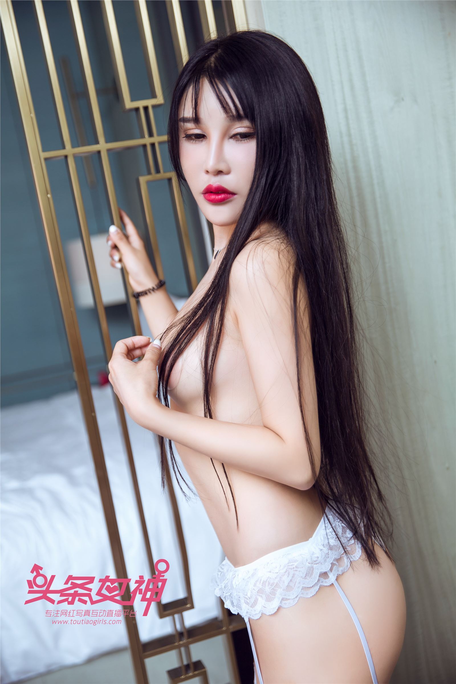 [TouTiao头条女神] 2017.12.19 No.512 姐妹花