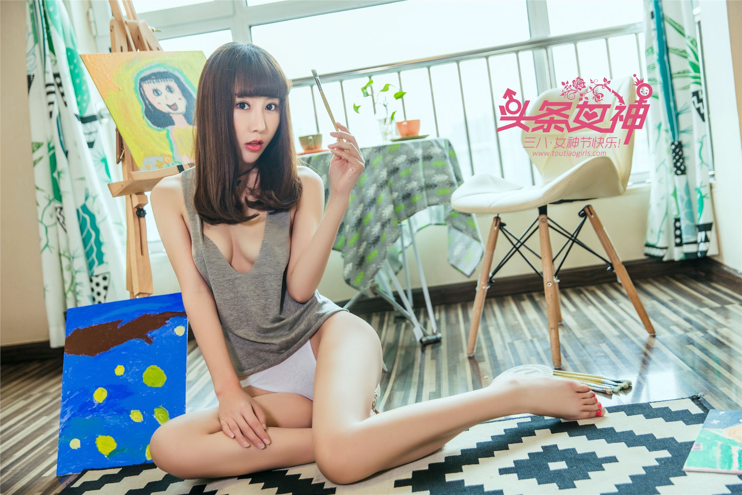 [TouTiao头条女神] 2018.03.08 No.563 女神节笑笑