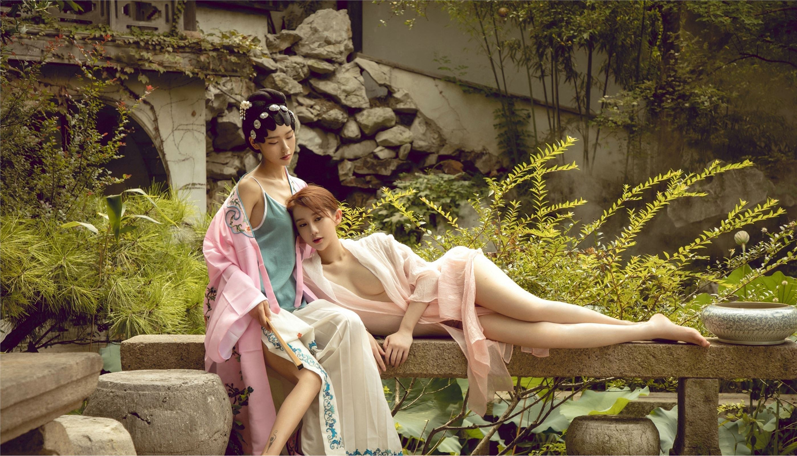 [Ugirls尤果网]2018.09.21 T037 白月光