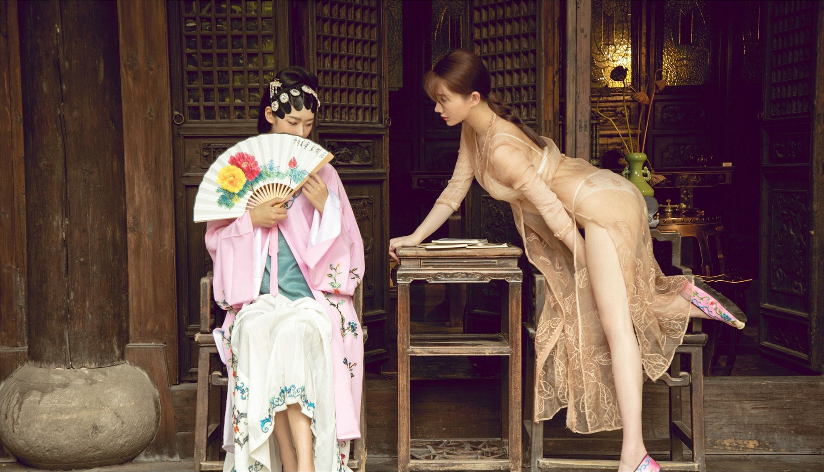 [Ugirls尤果网]2018.09.21 T037 白月光