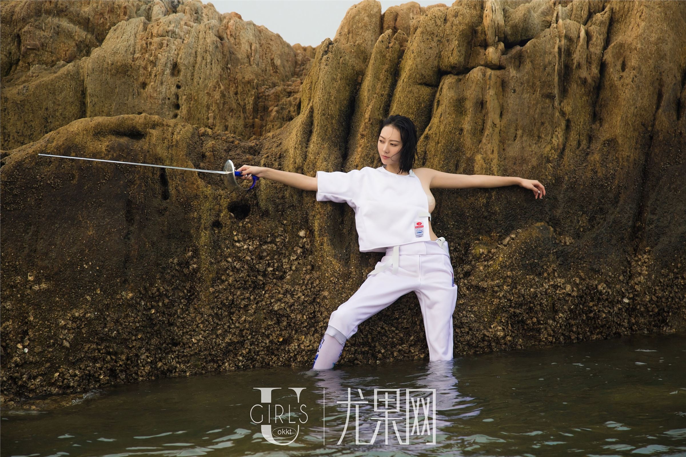 [Ugirls尤果网] 2017.11.01 U316 艺轩