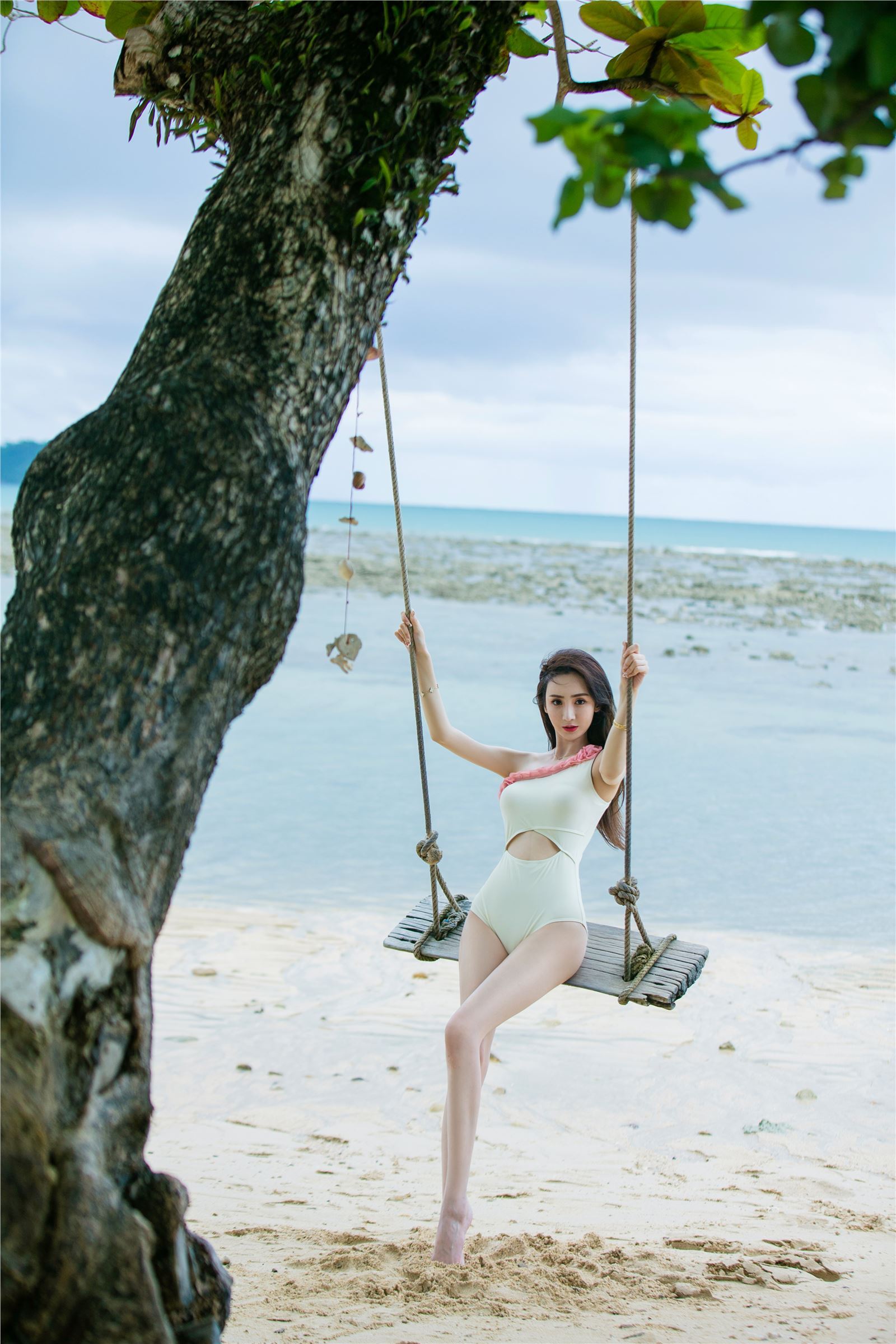 [Ugirls尤果网]2018.06.30 U379 于思琪