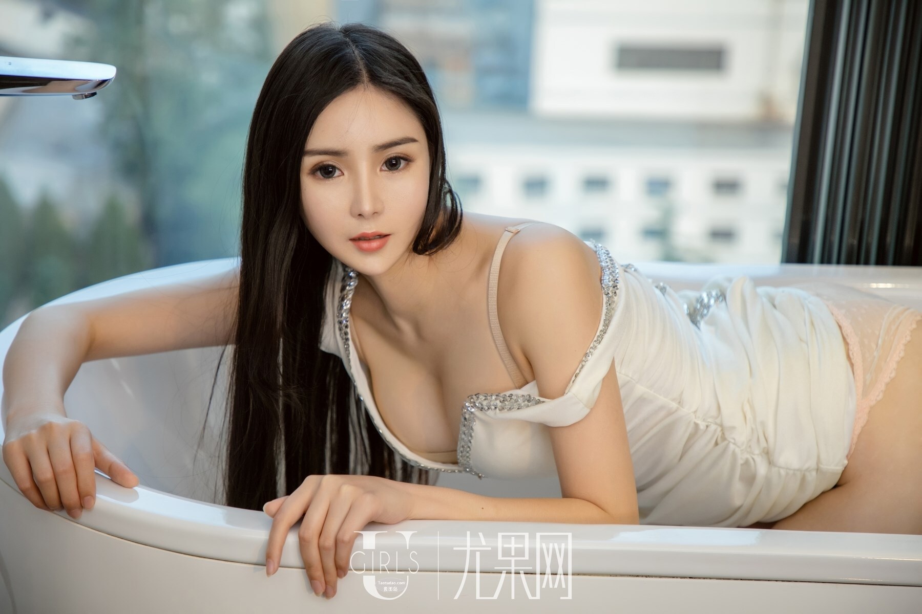 [Ugirls]尤果网 2018.07.18 U383 尤菲儿