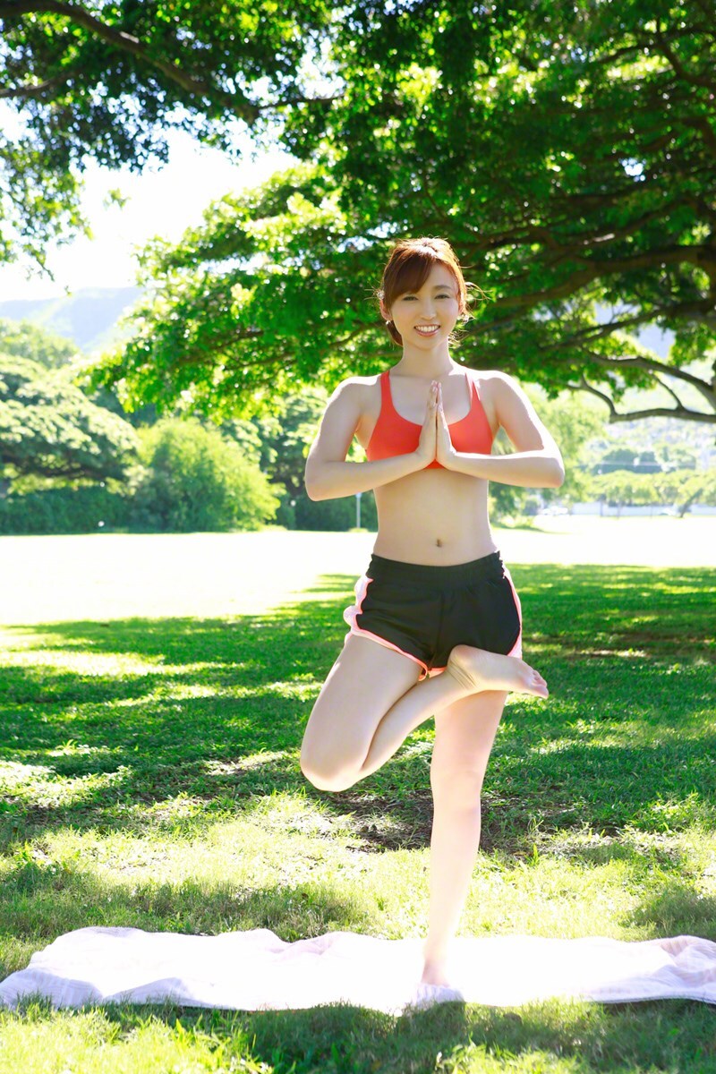 [Wanibooks WBGC] 2016.04 No.142 Risa Yoshiki 吉木りさ