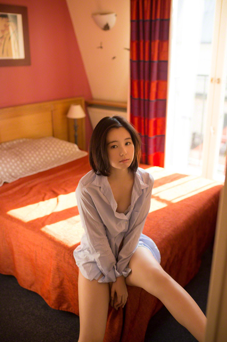 [Wanibooks WBGC] 2016.05 No.143 Rina Koike 小池里奈