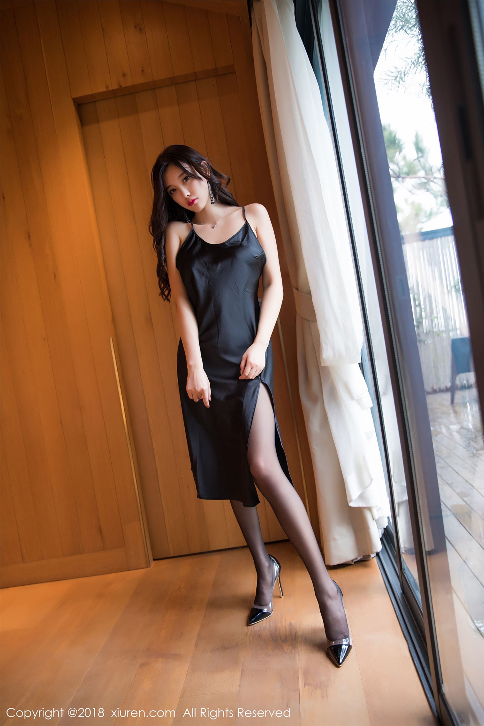 [XIUREN秀人网] 2018.12.29 NO.1296 杨晨晨sugar