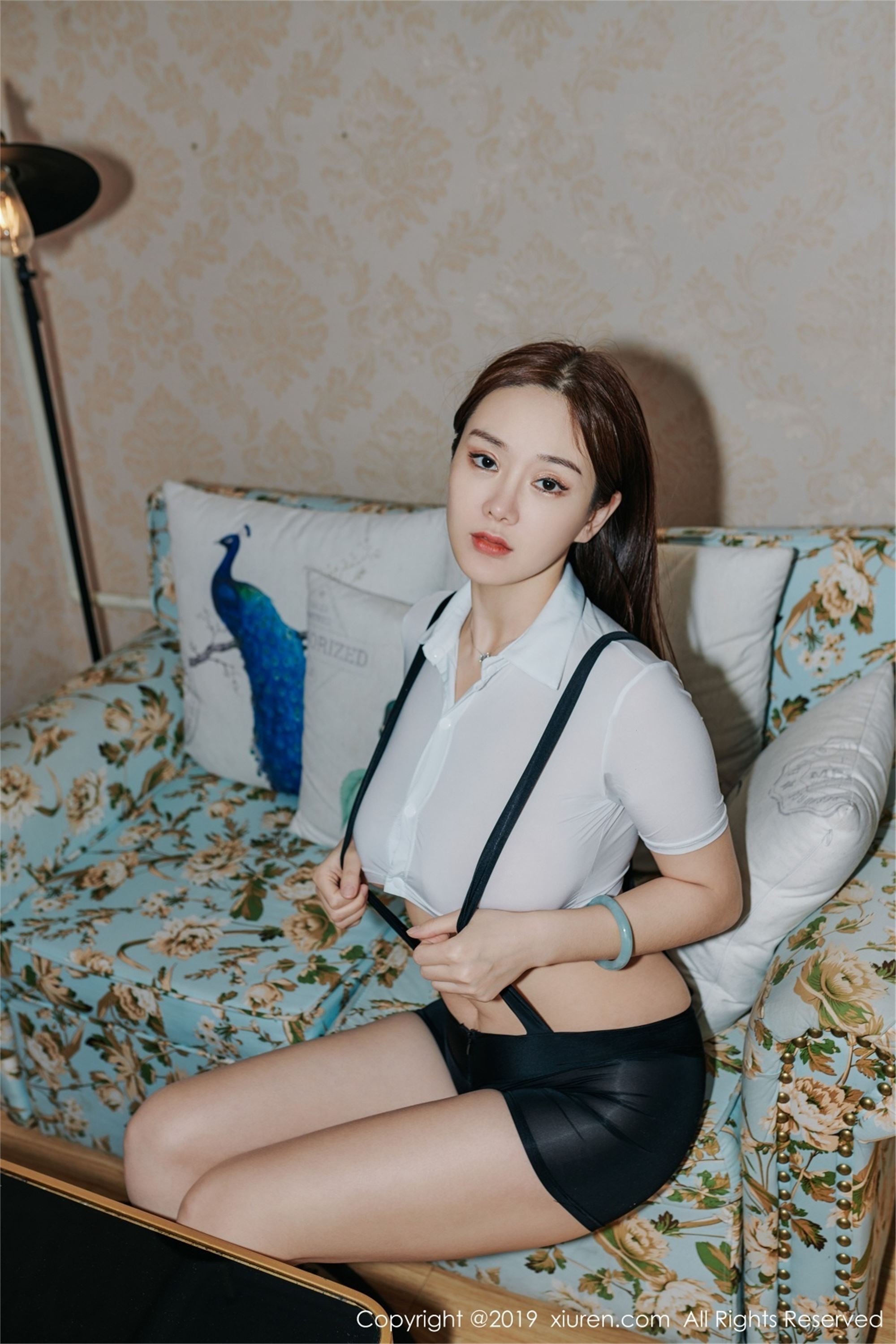 [XIUREN秀人网] 2019.04.24 NO.1413 易阳Silvia