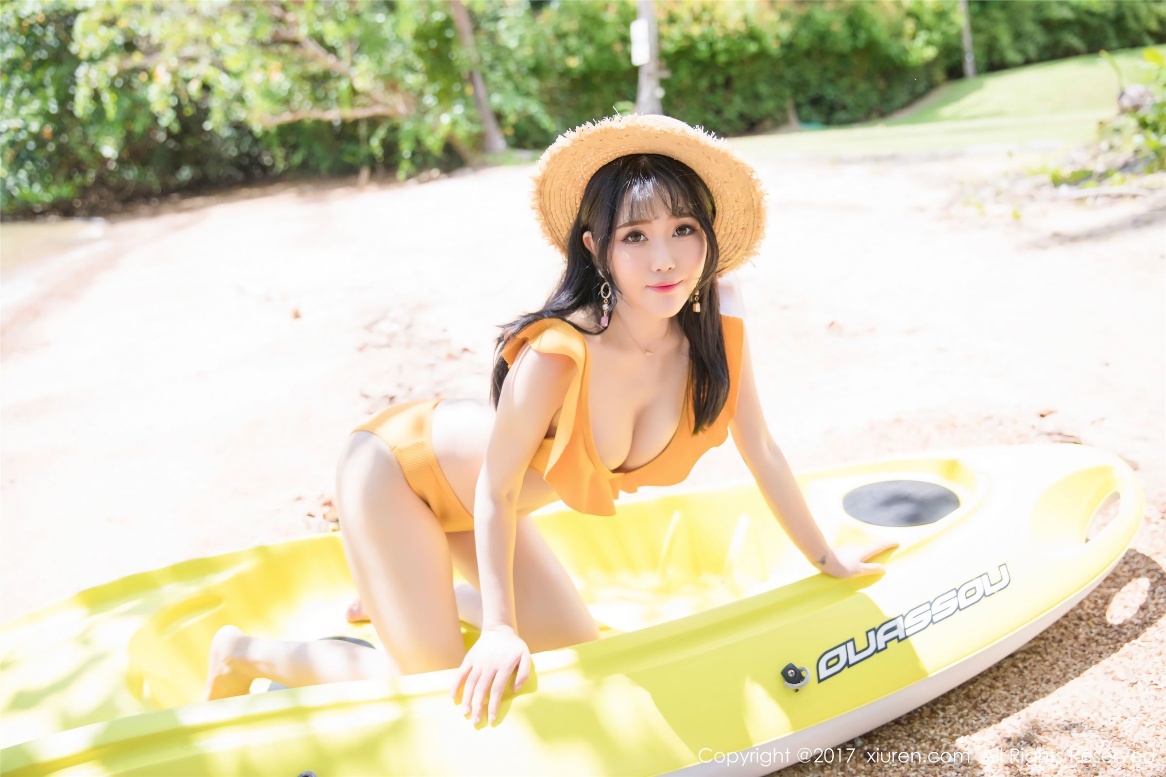 [XIUREN秀人网] 2017.11.24 NO.855 田园风仙子 兜豆靓Youlina