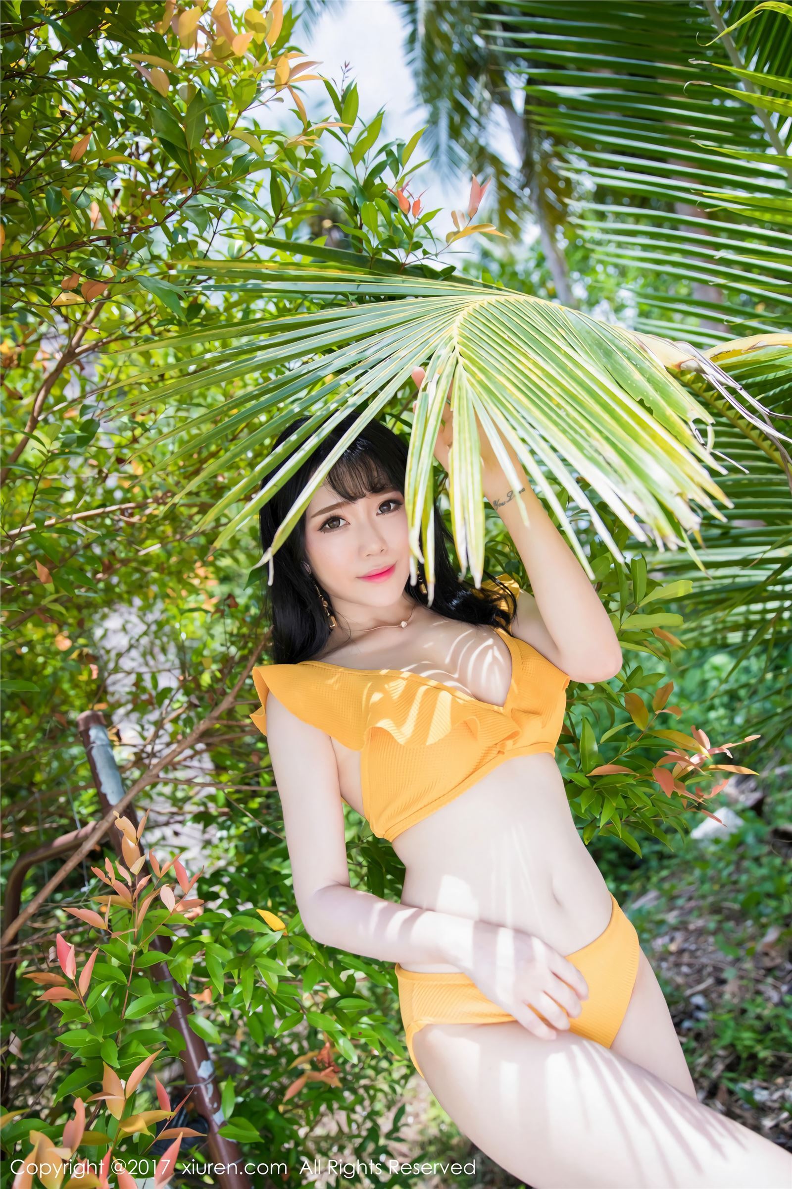 [XIUREN秀人网] 2017.11.24 NO.855 田园风仙子 兜豆靓Youlina