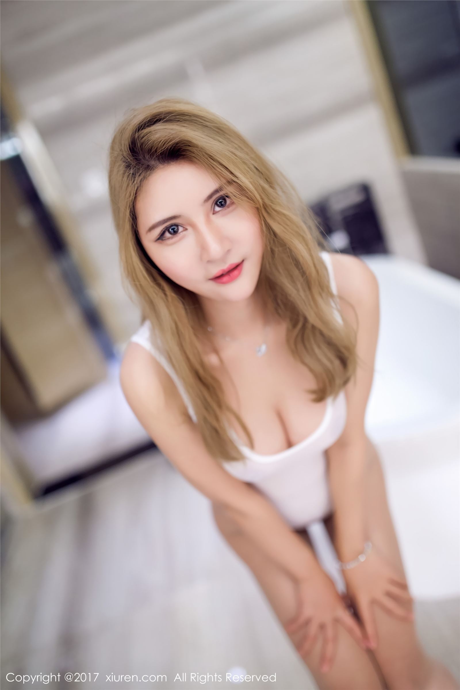 [XIUREN秀人网]写真 2017.11.28 NO.857 完美丝腿 SOLO-尹菲