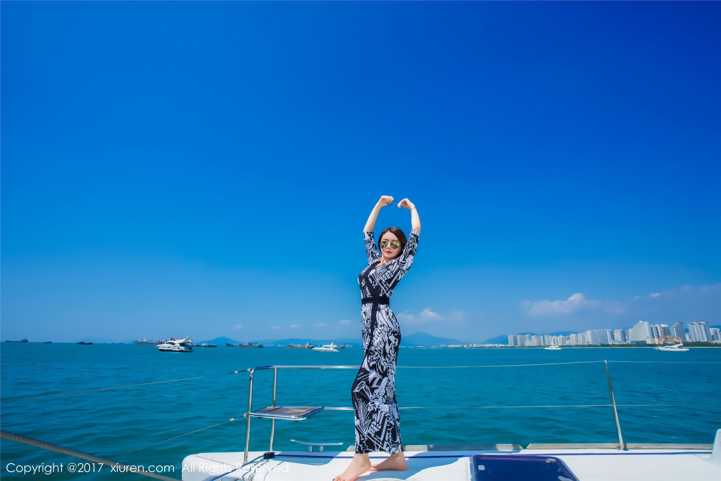 [XIUREN秀人网]写真 2017.11.28 NO.858 海南三亚 廿十