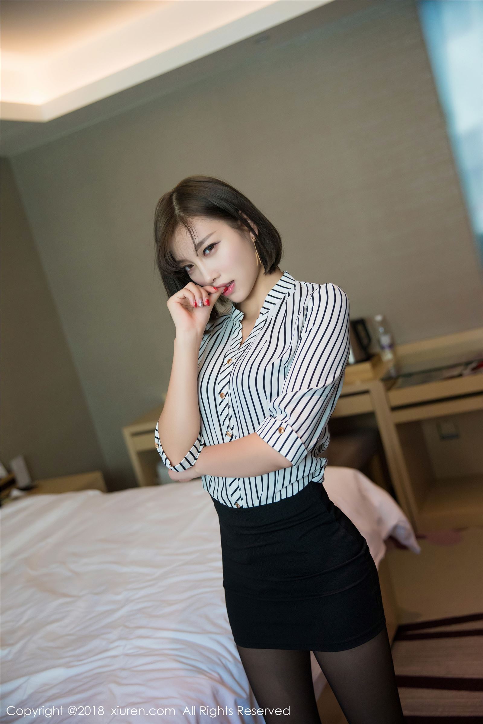 [XIUREN秀人网]2018.05.11 No.1013 杨晨晨sugar
