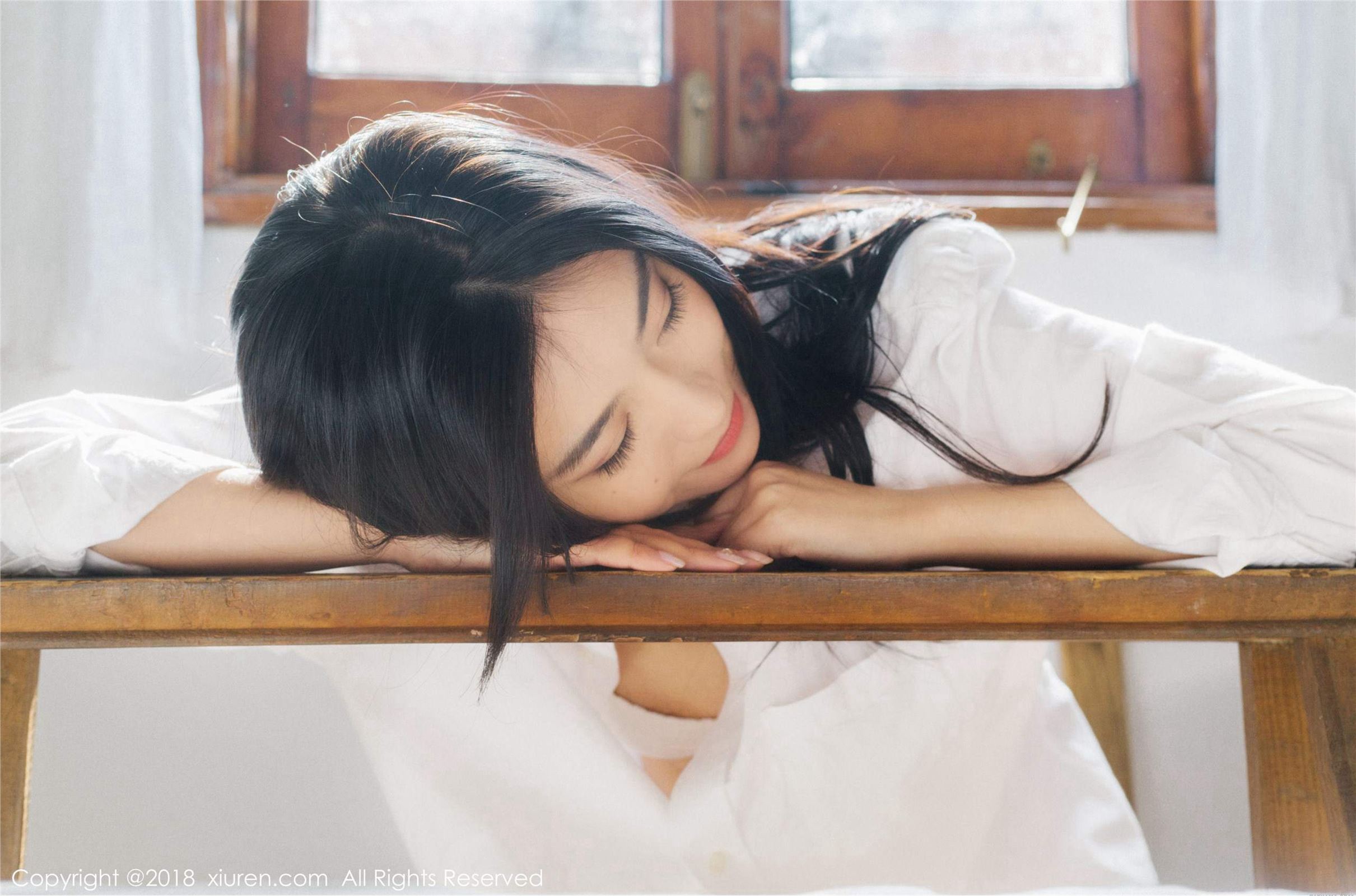 [XIUREN秀人网]2018.05.22 No.1024 许诺Sabrina