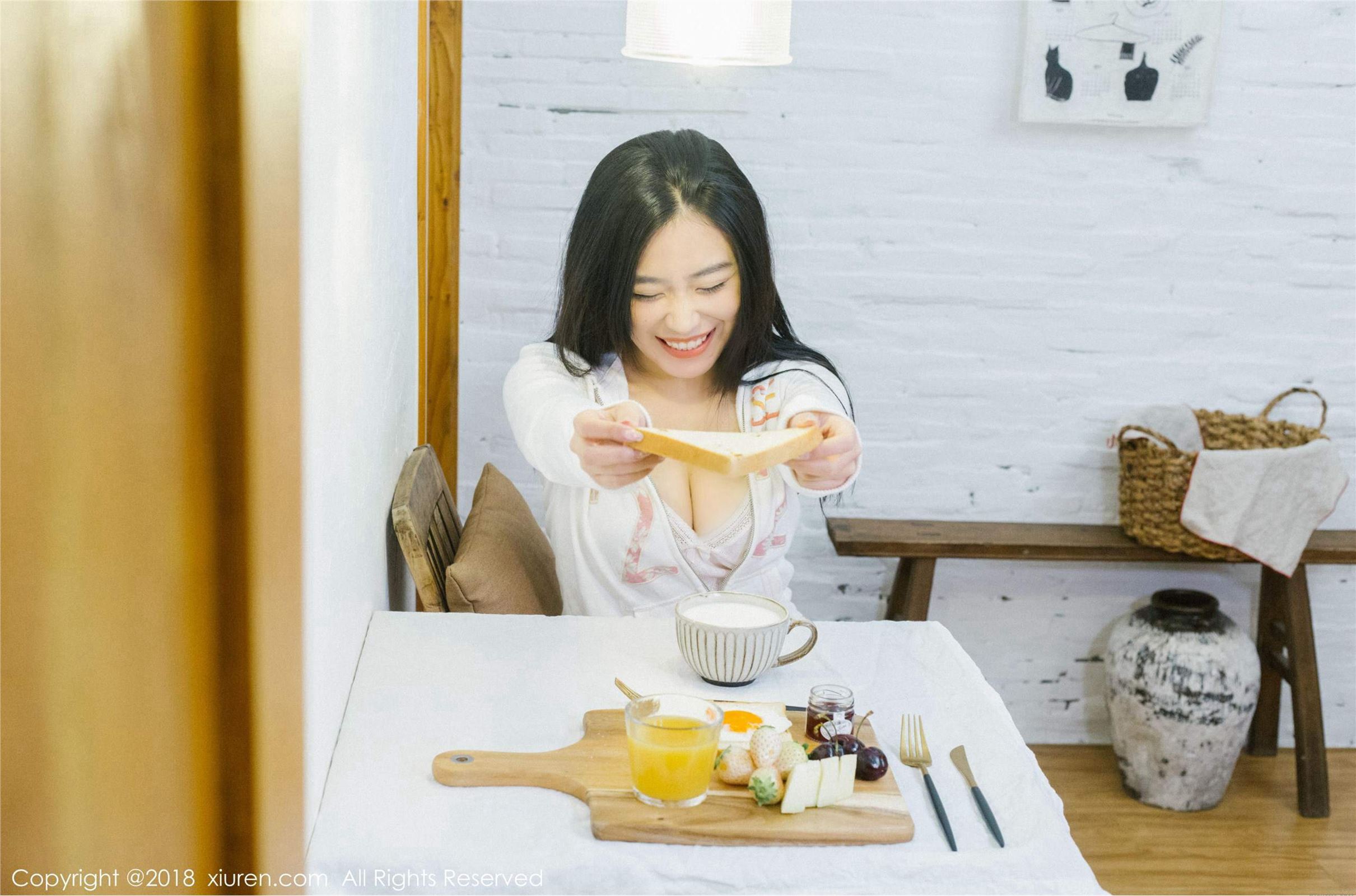 [XIUREN秀人网]2018.05.22 No.1024 许诺Sabrina