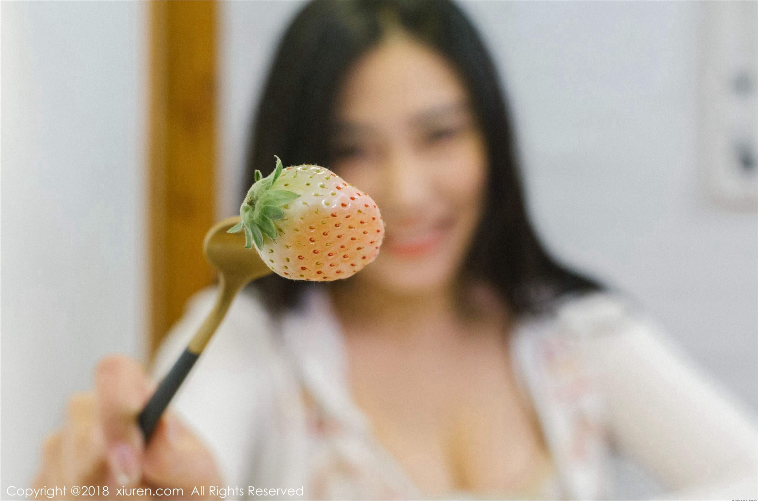 [XIUREN秀人网]2018.05.22 No.1024 许诺Sabrina