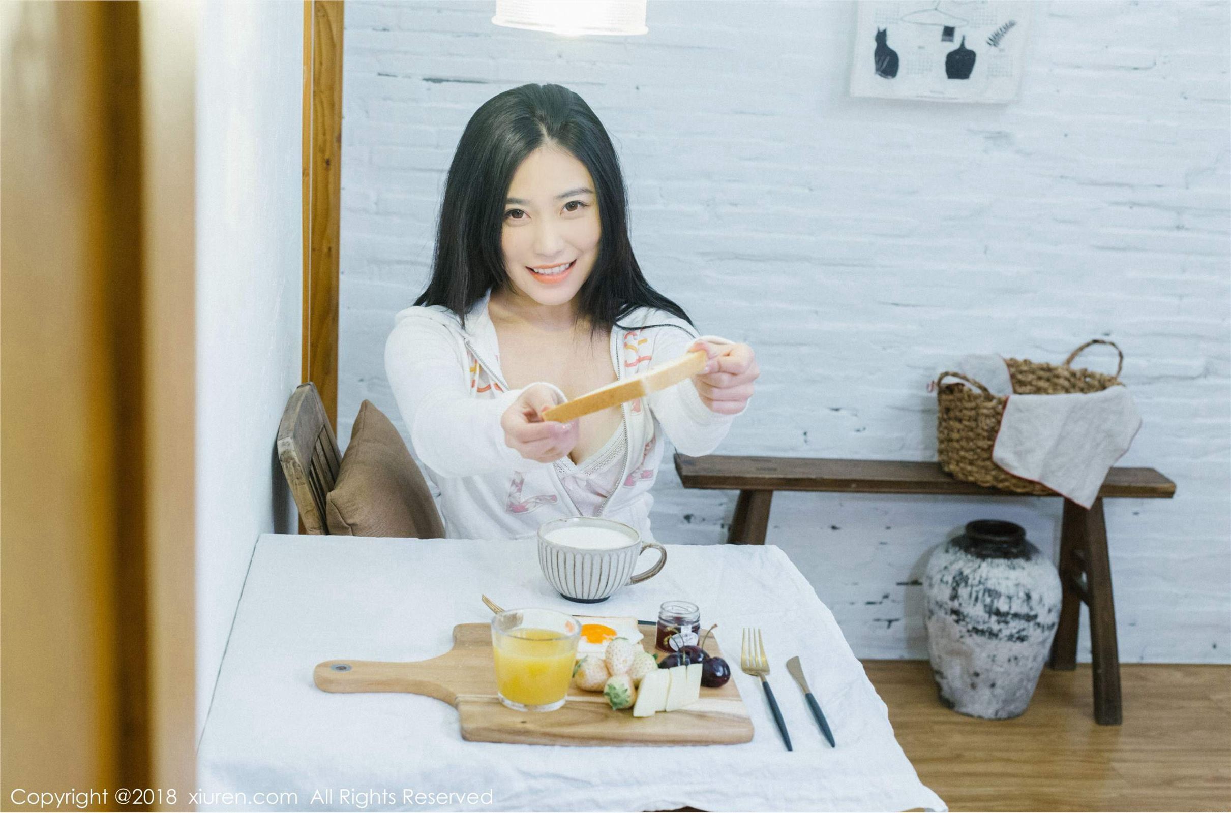 [XIUREN秀人网]2018.05.22 No.1024 许诺Sabrina
