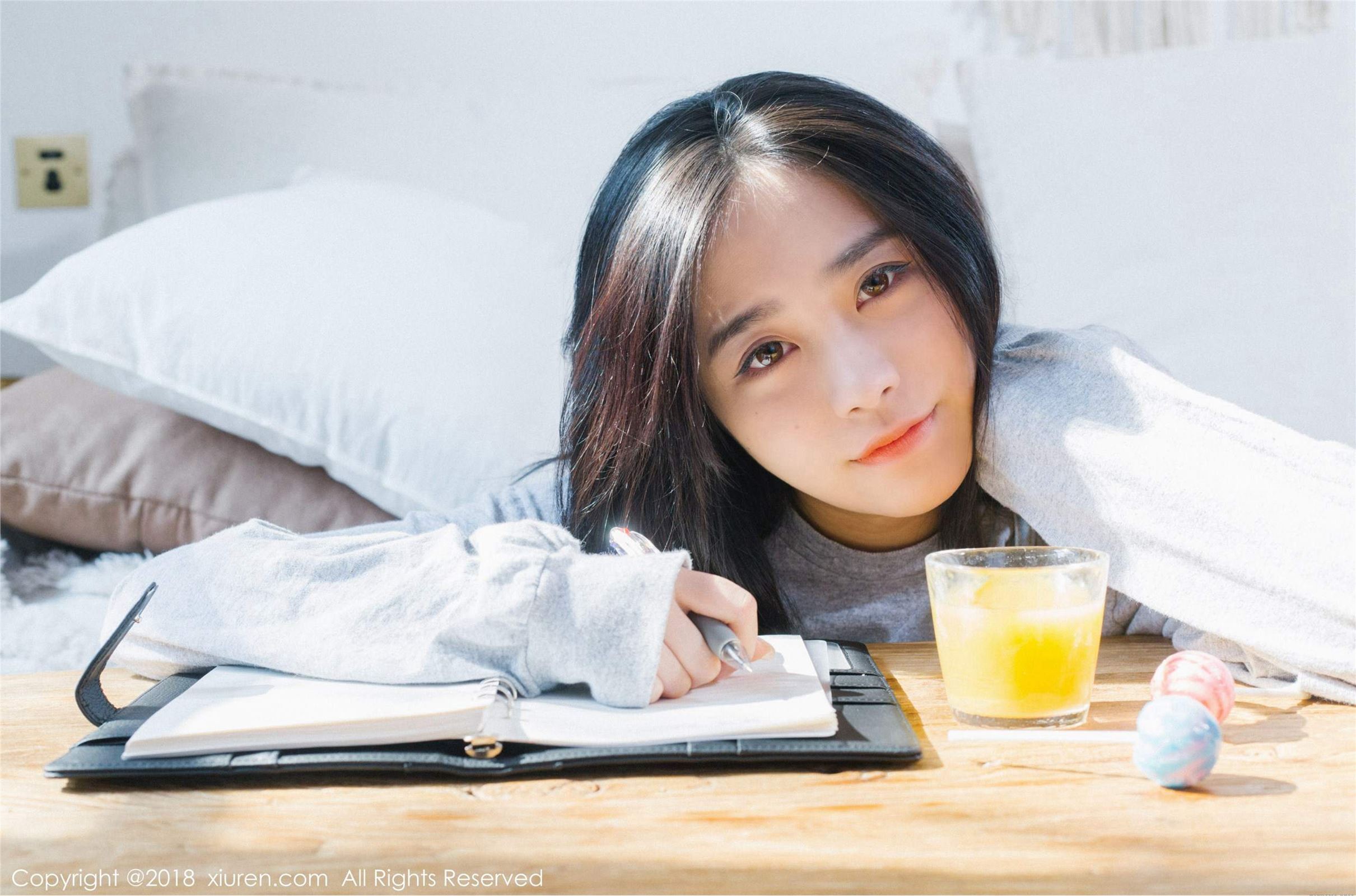 [XIUREN秀人网]2018.05.22 No.1024 许诺Sabrina