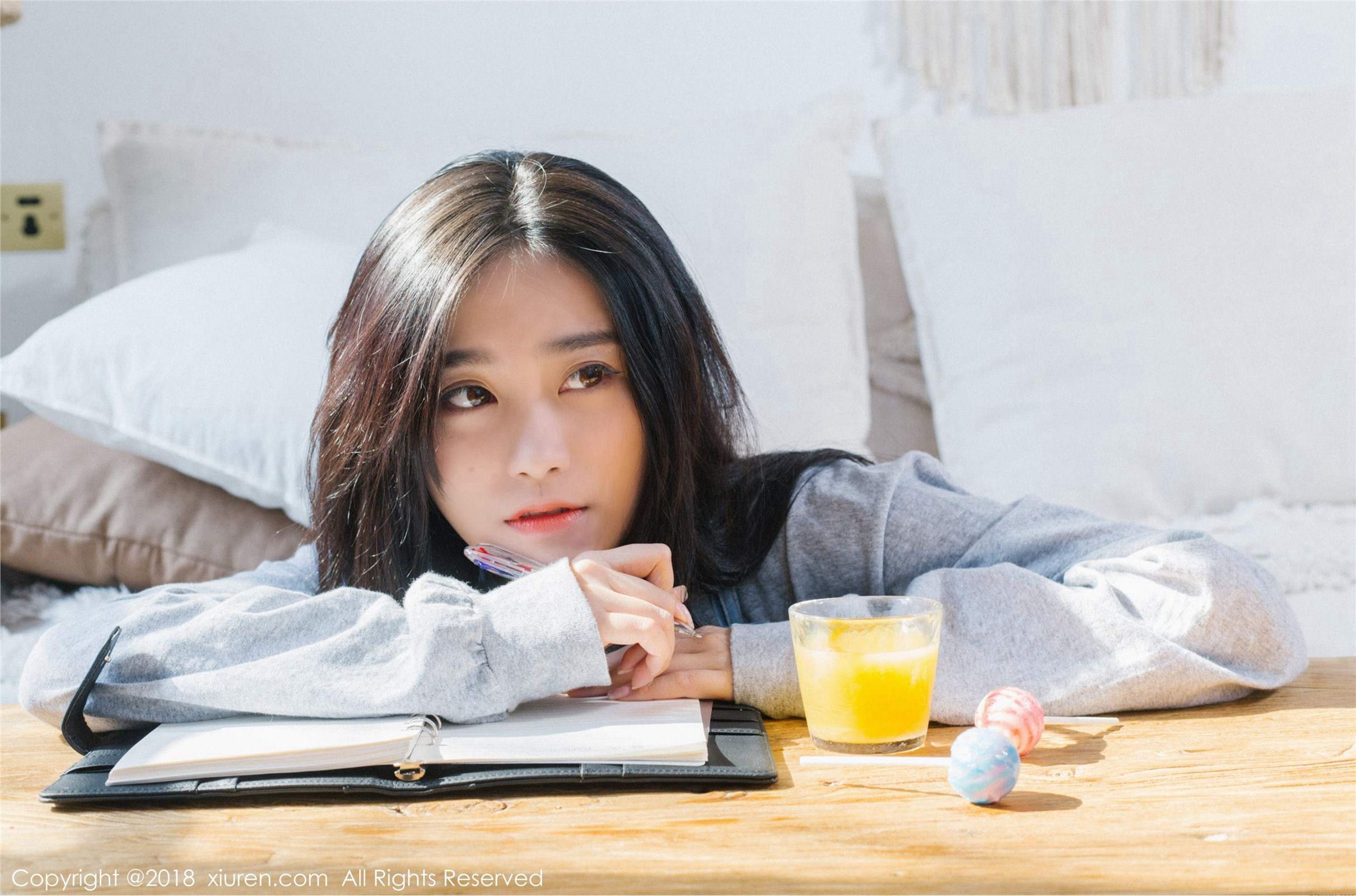 [XIUREN秀人网]2018.05.22 No.1024 许诺Sabrina