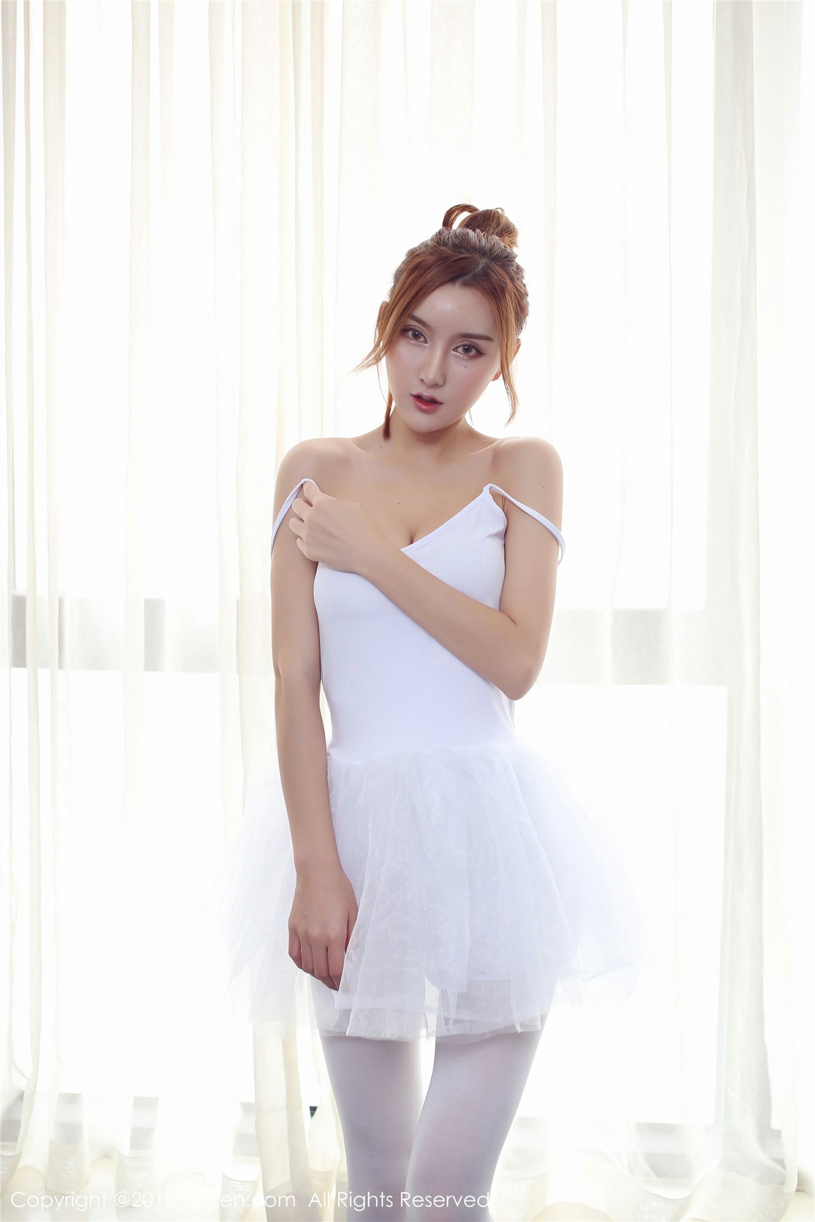 [XIUREN秀人网]2018.05.30 No1031 M梦baby