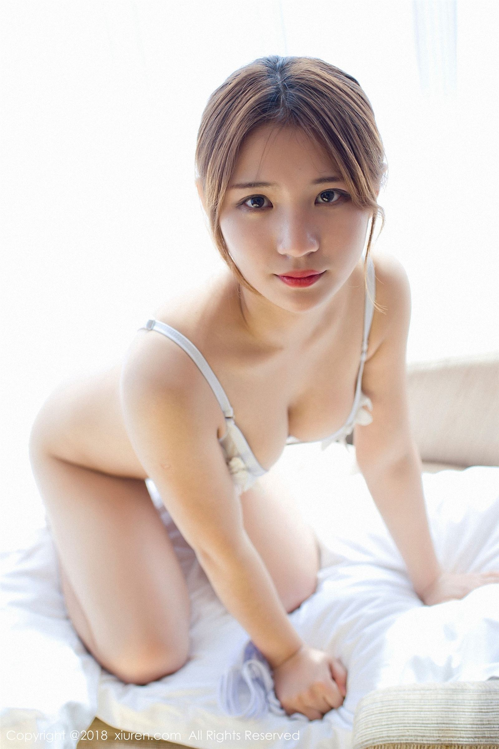 [XIUREN秀人网]2018.08.10 No.1116  久久Aimee