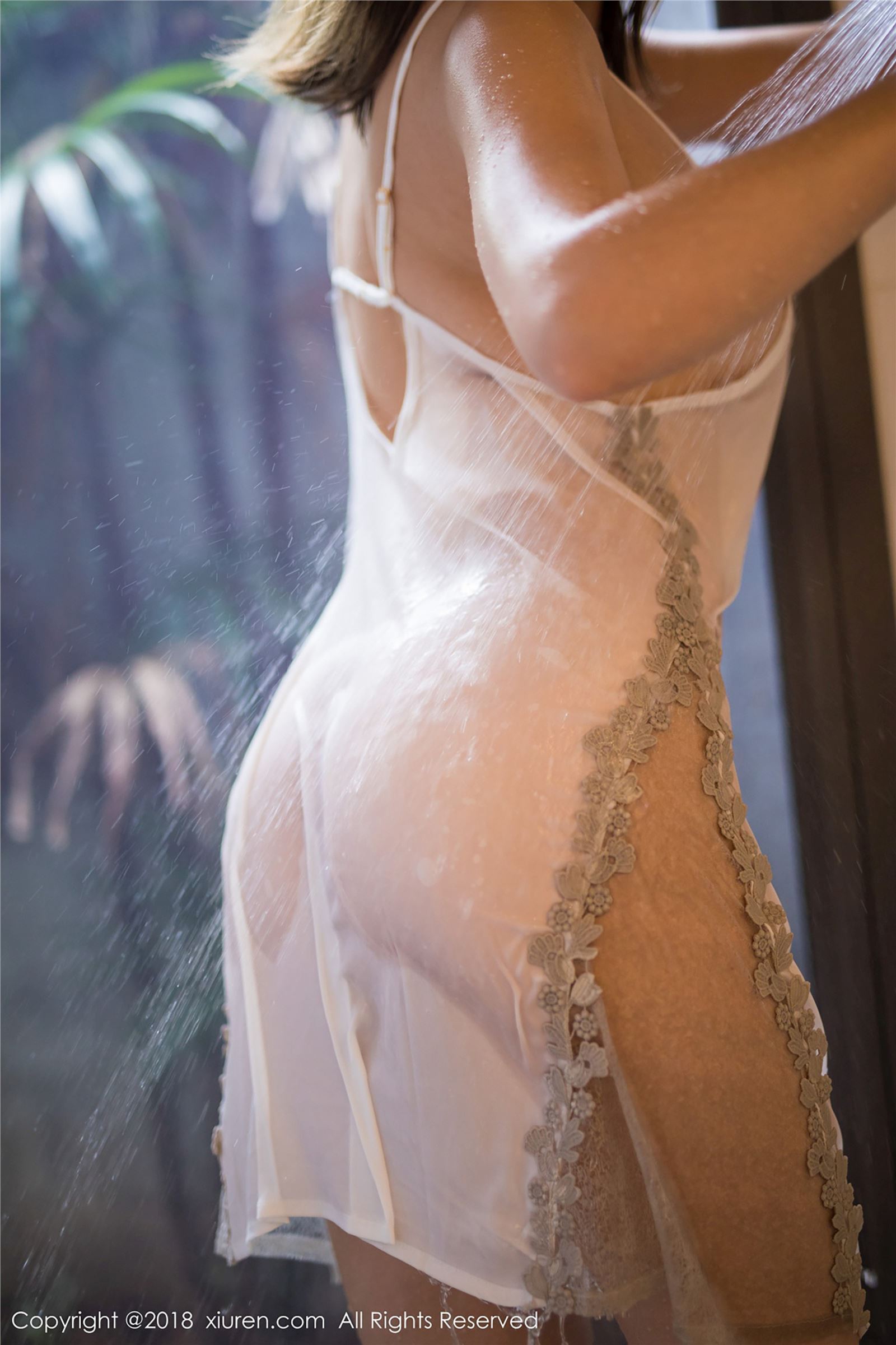 [XIUREN秀人网]2018.08.28 No.1137 黄楽然